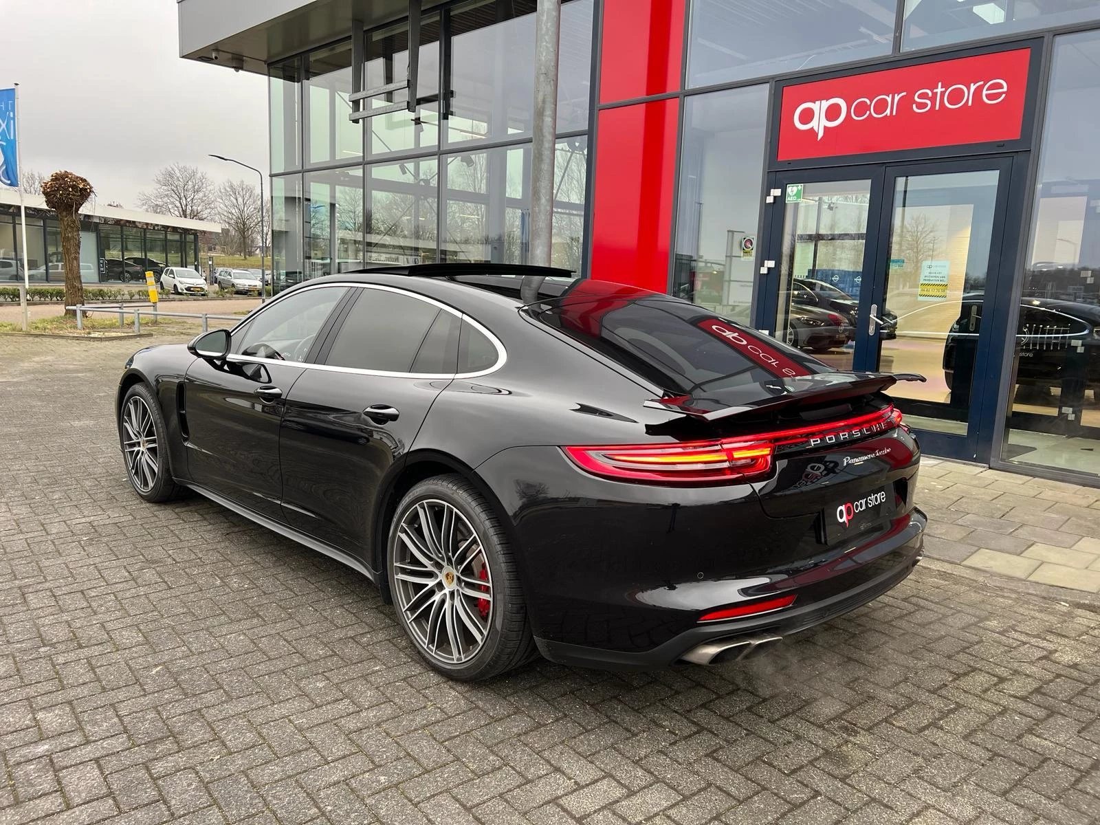 Hoofdafbeelding Porsche Panamera