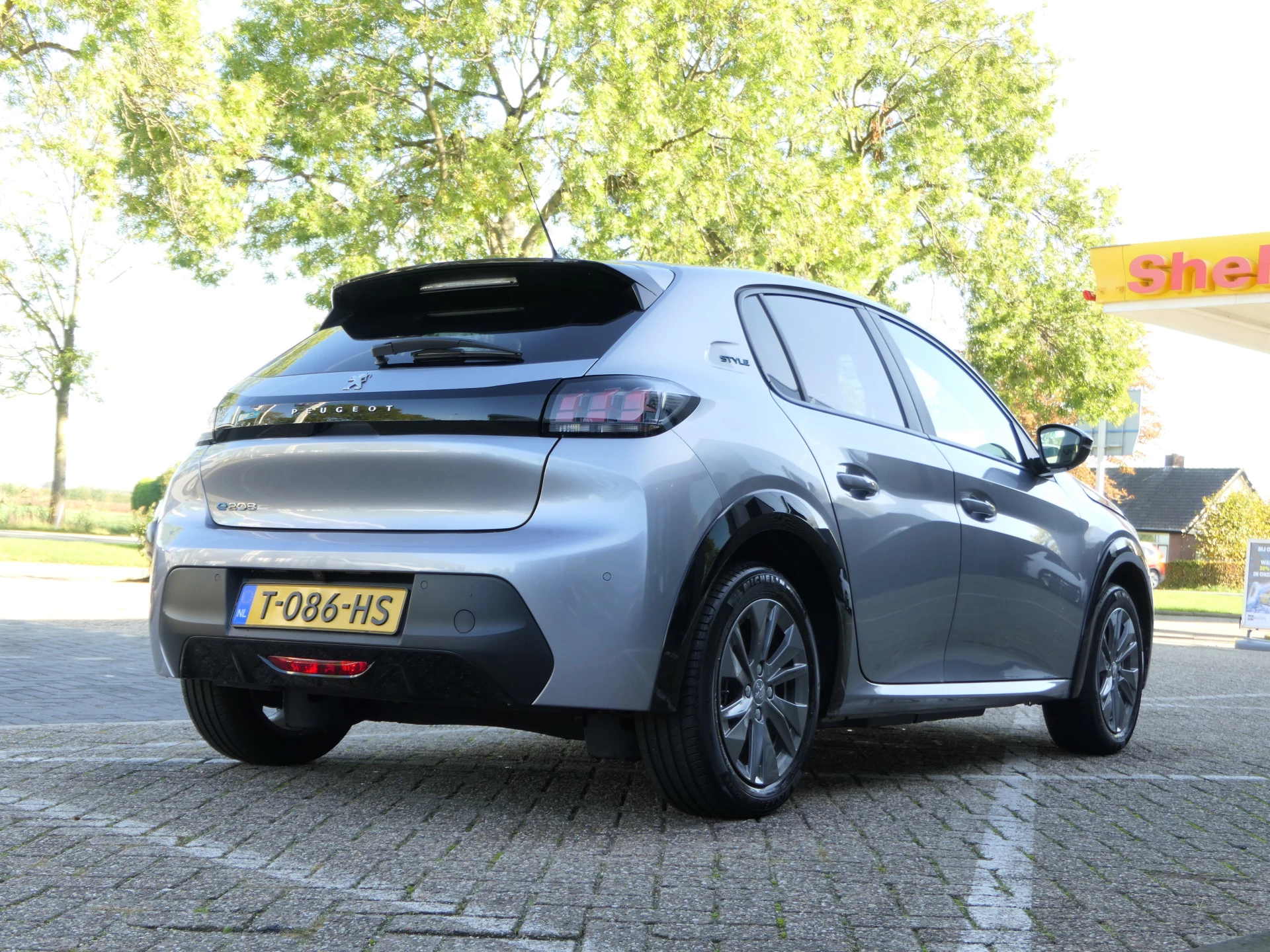 Hoofdafbeelding Peugeot e-208