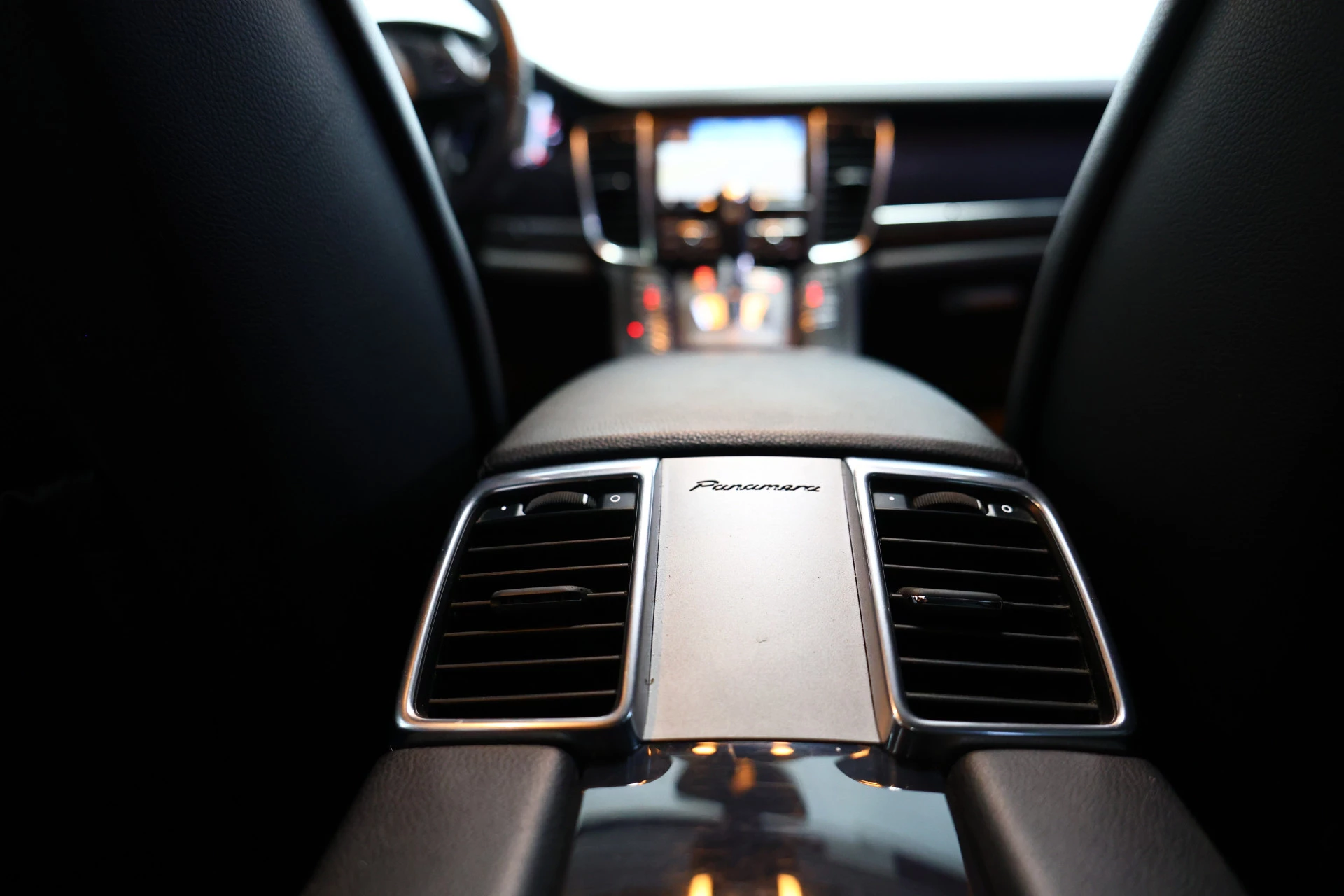 Hoofdafbeelding Porsche Panamera