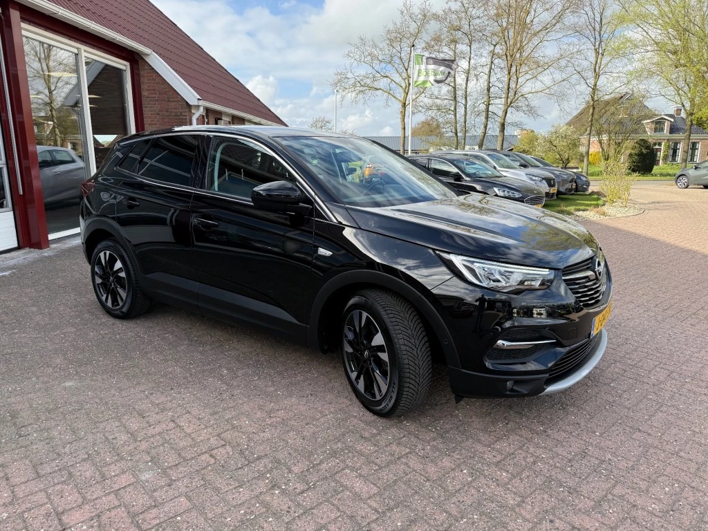 Hoofdafbeelding Opel Grandland X
