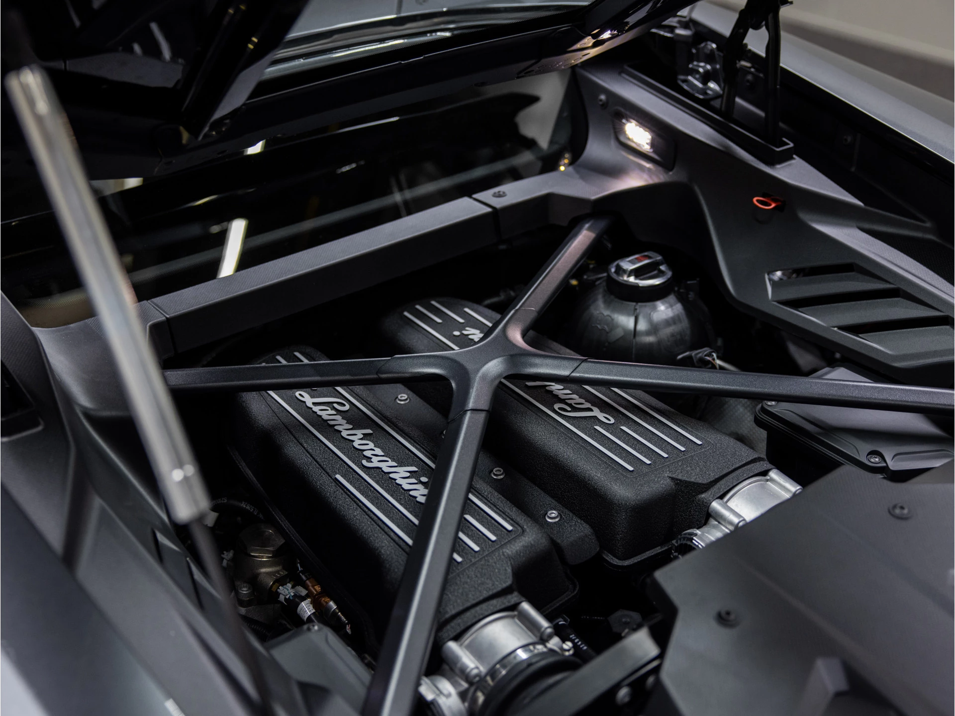 Hoofdafbeelding Lamborghini Huracán