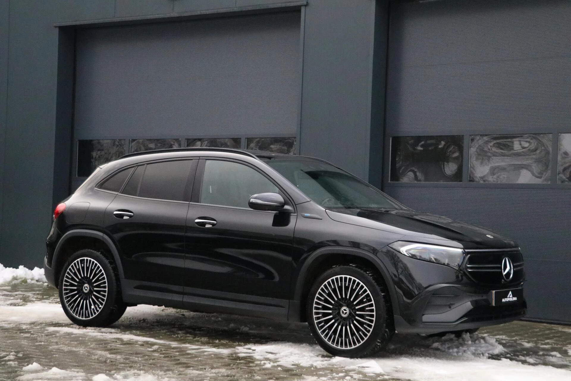 Hoofdafbeelding Mercedes-Benz EQA