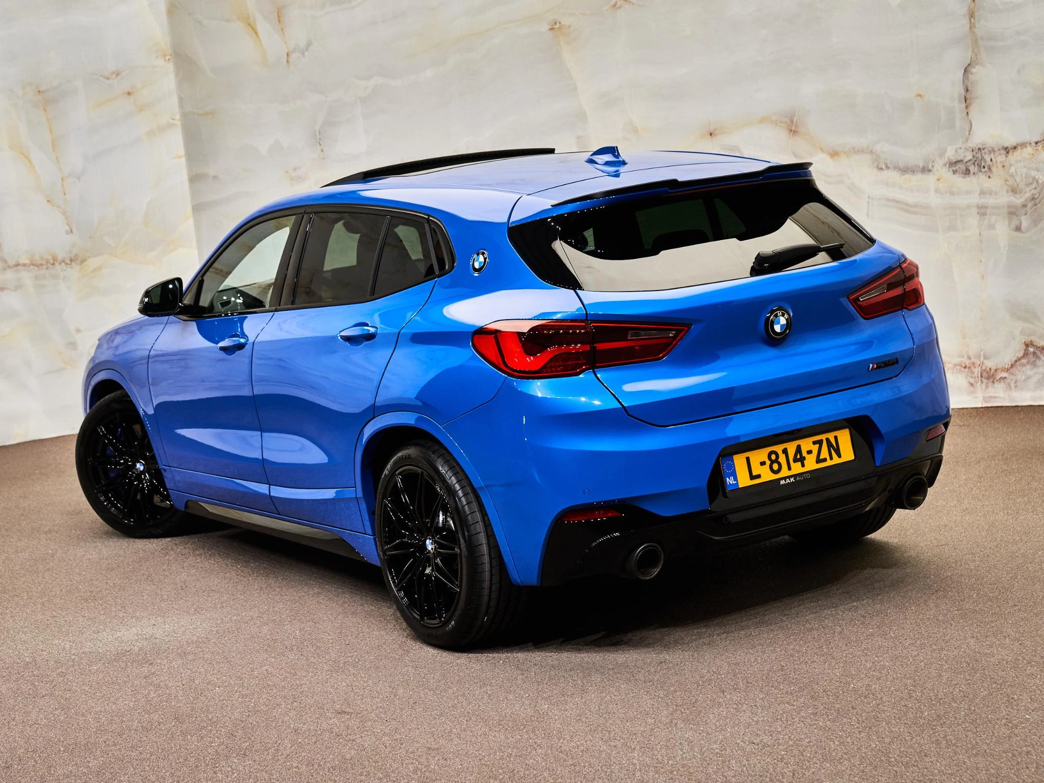 Hoofdafbeelding BMW X2