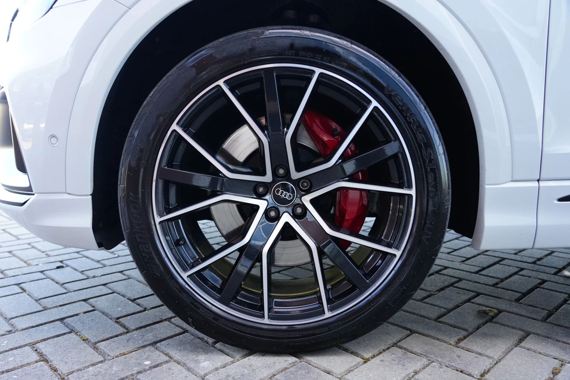 Hoofdafbeelding Audi Q8