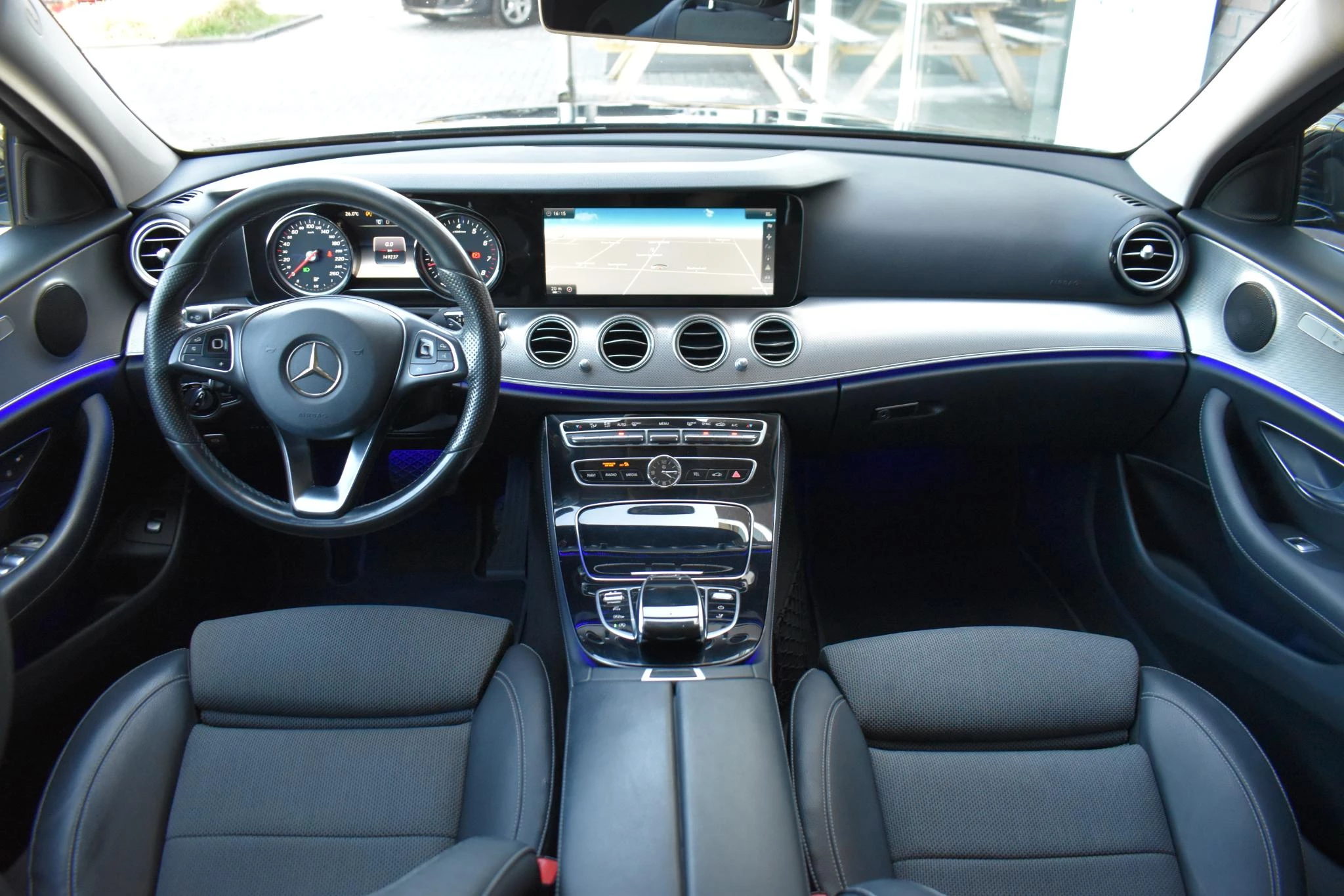 Hoofdafbeelding Mercedes-Benz E-Klasse