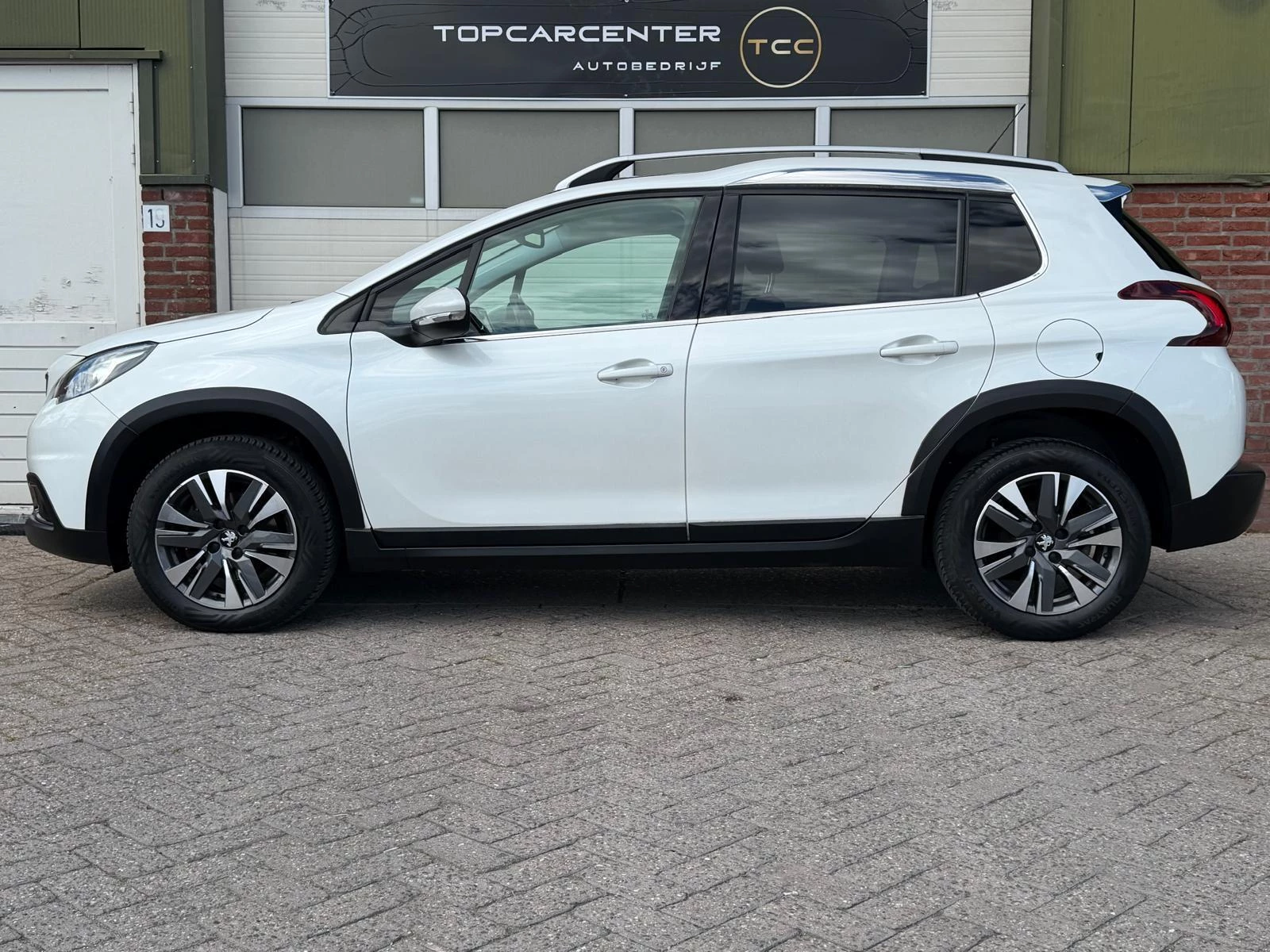 Hoofdafbeelding Peugeot 2008