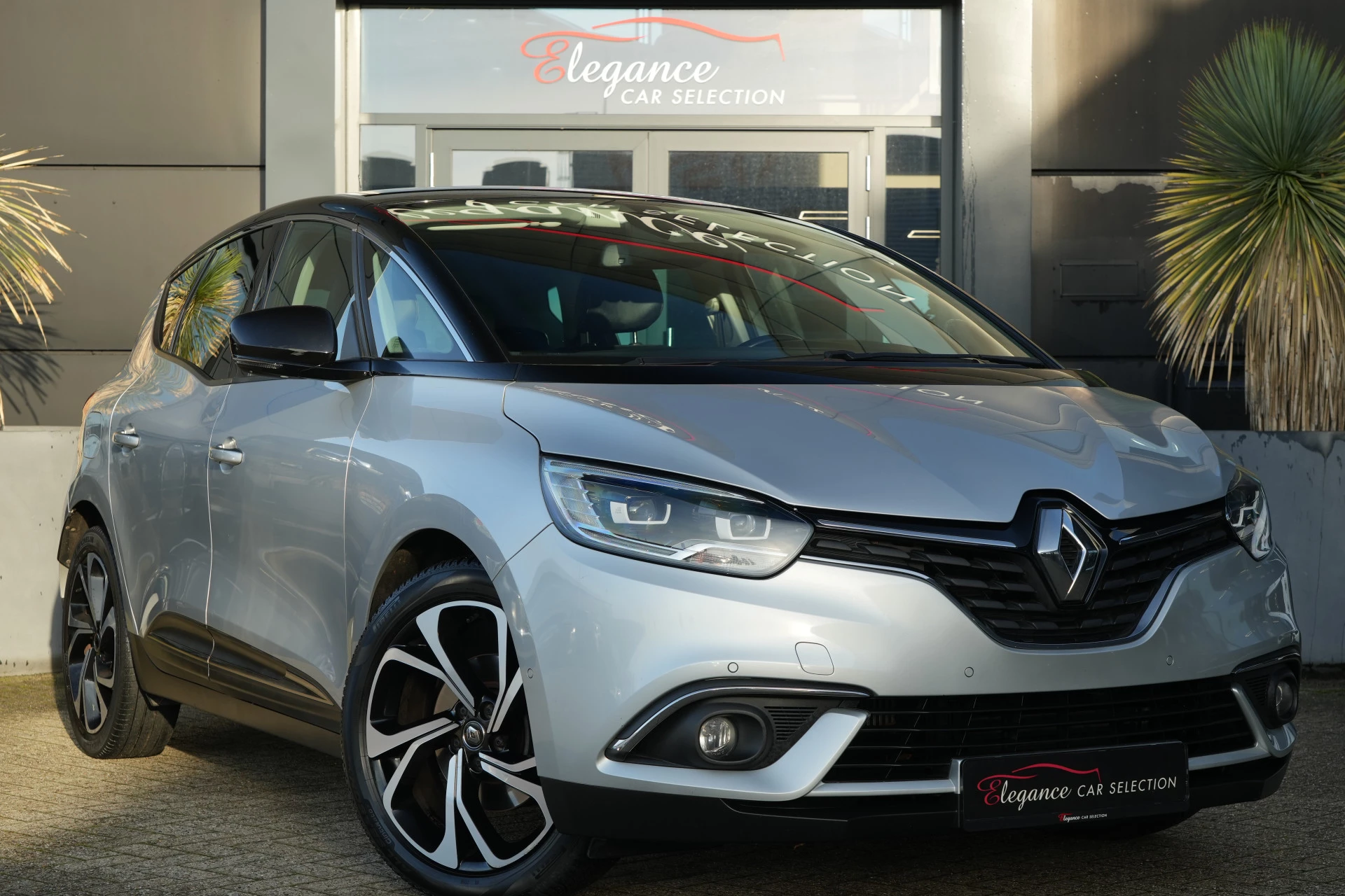 Hoofdafbeelding Renault Scénic