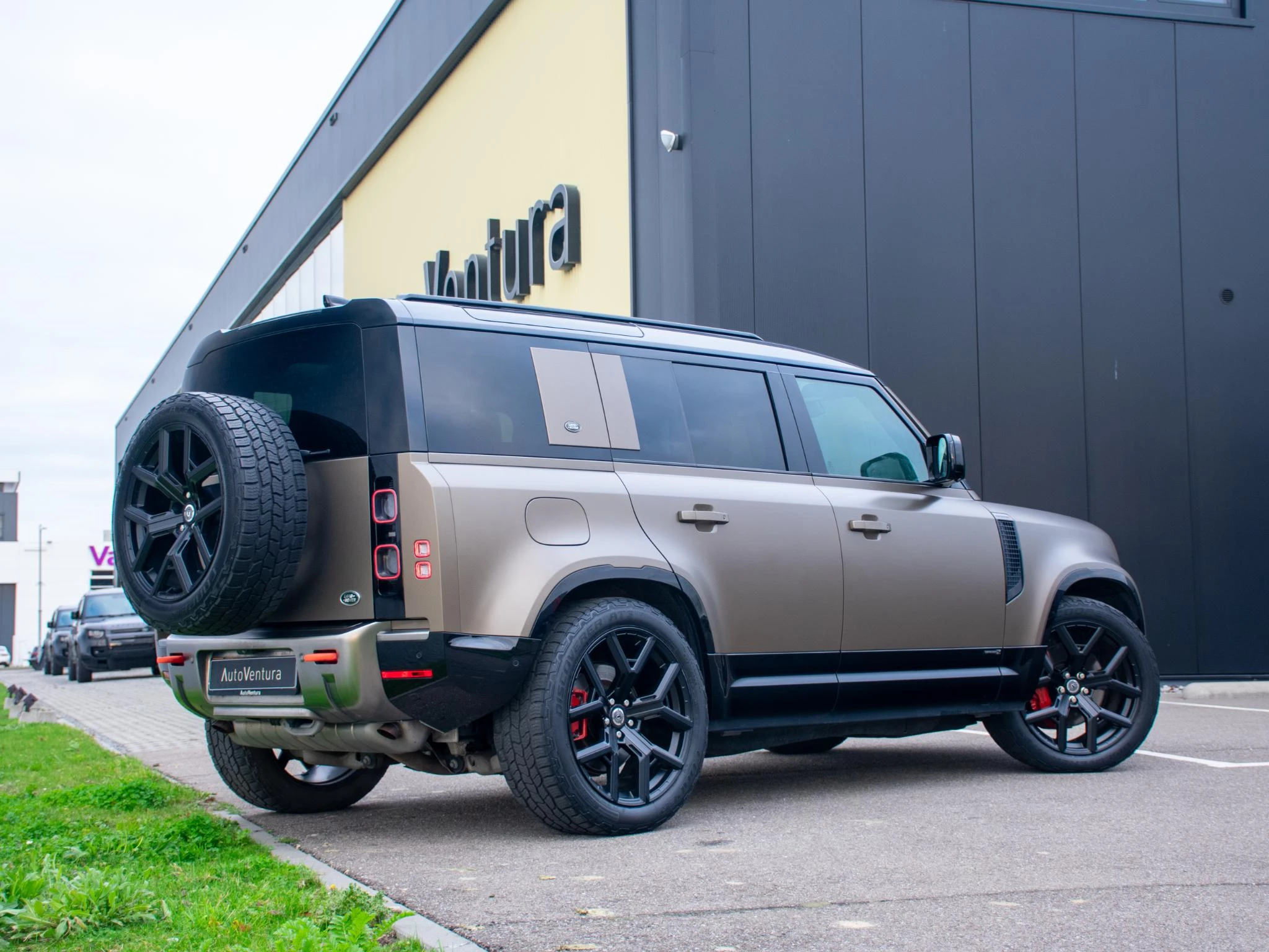 Hoofdafbeelding Land Rover Defender