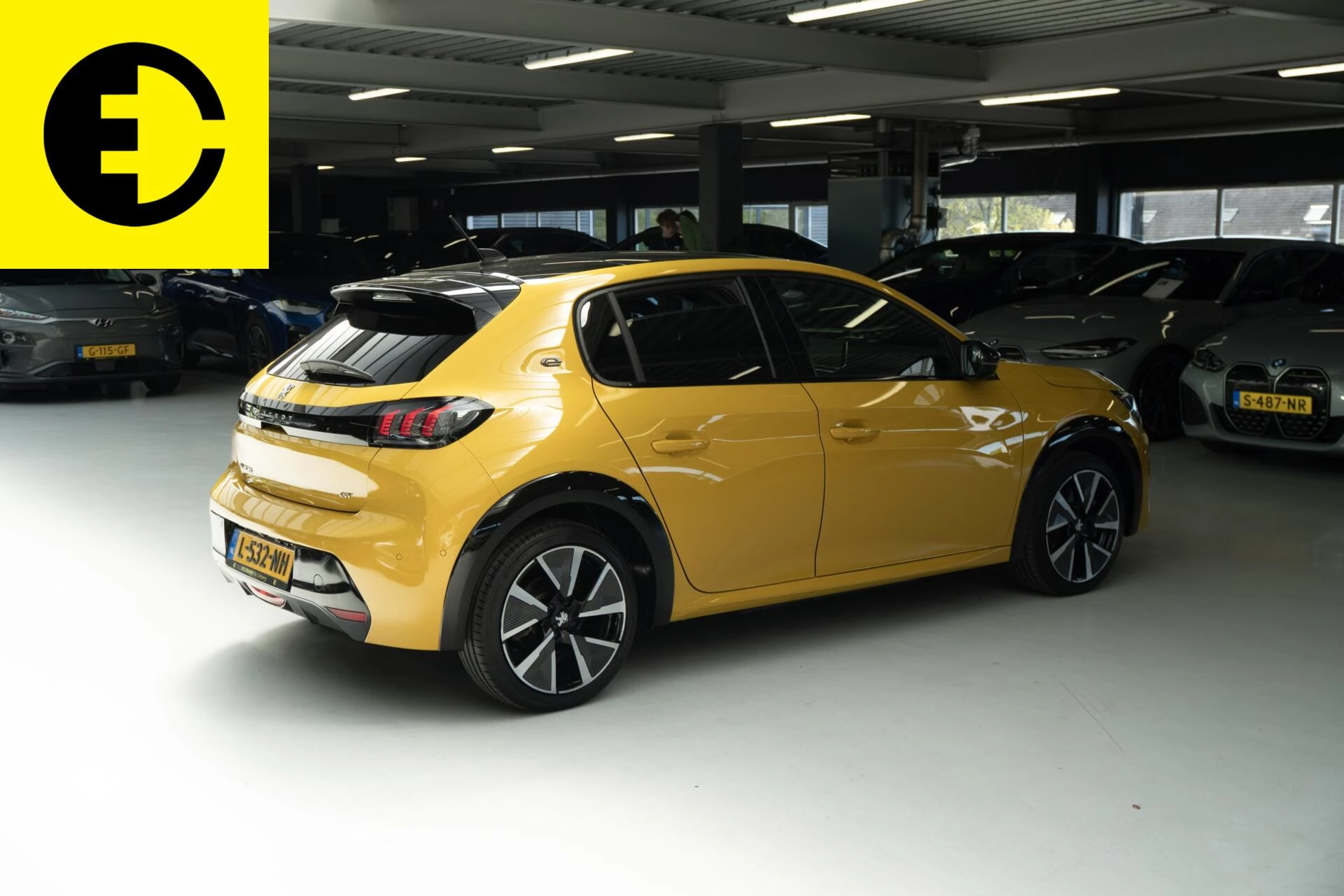 Hoofdafbeelding Peugeot e-208