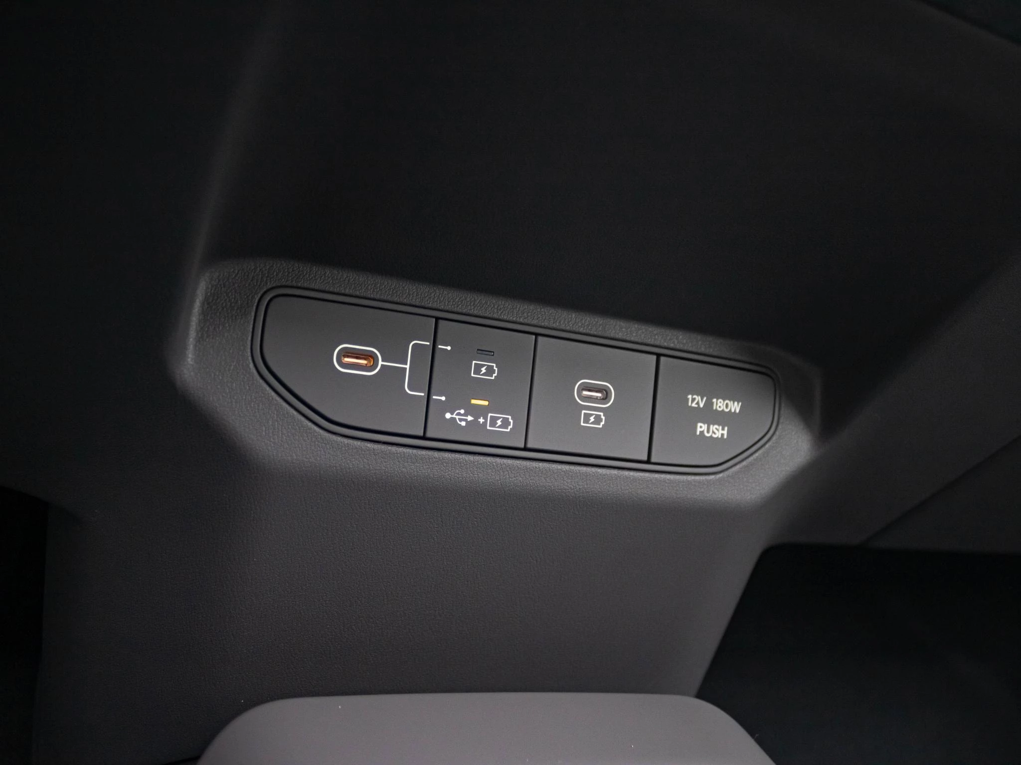 Hoofdafbeelding Kia EV3