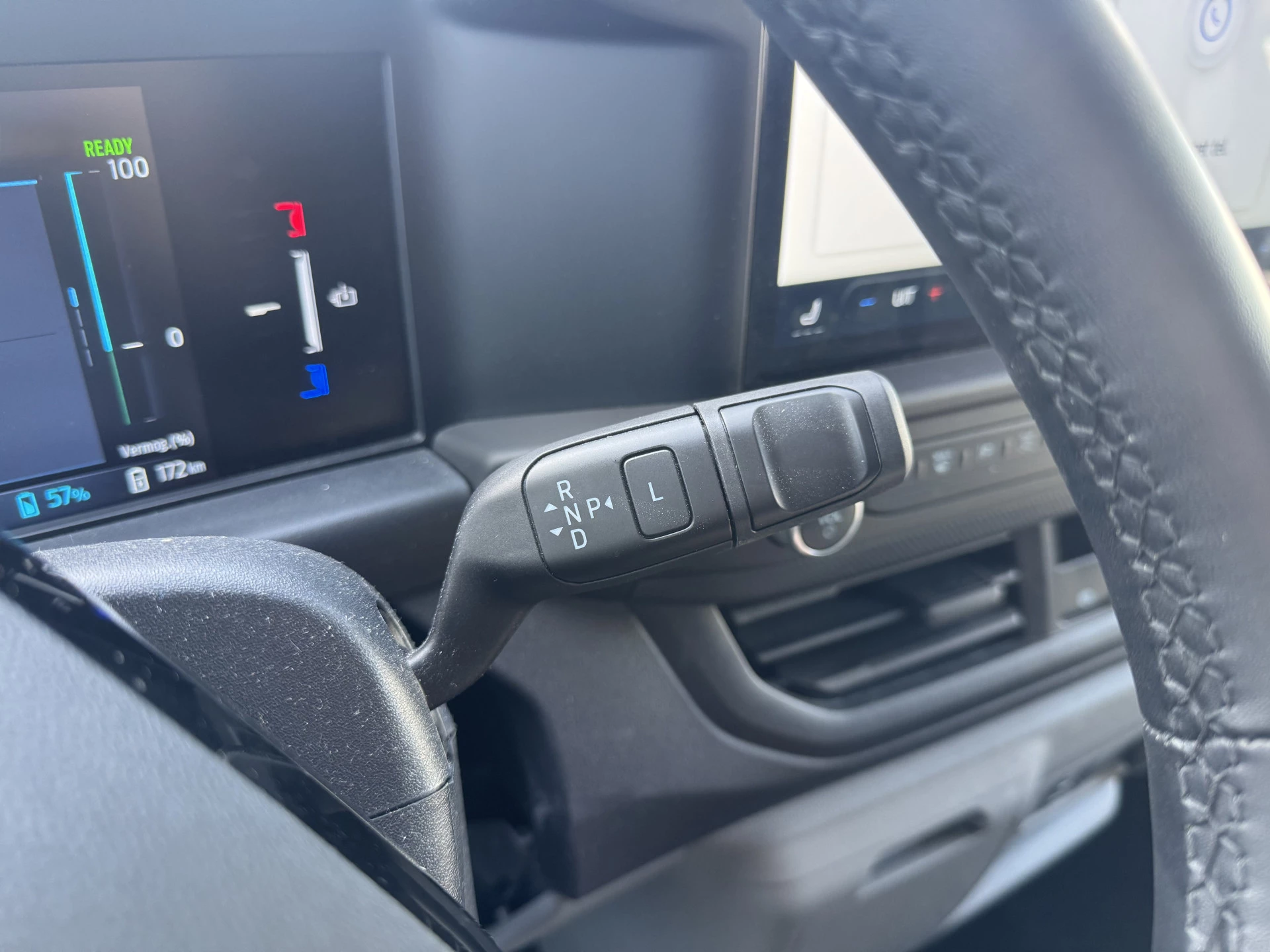 Hoofdafbeelding Ford E-Transit Custom