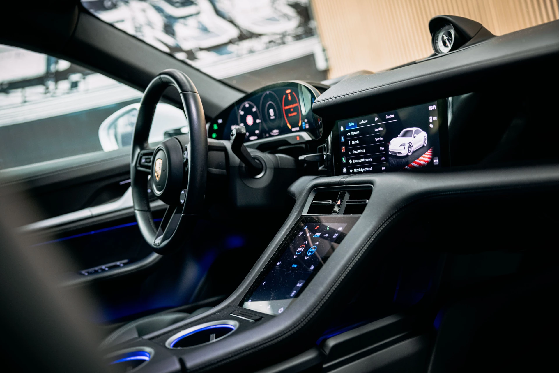 Hoofdafbeelding Porsche Taycan