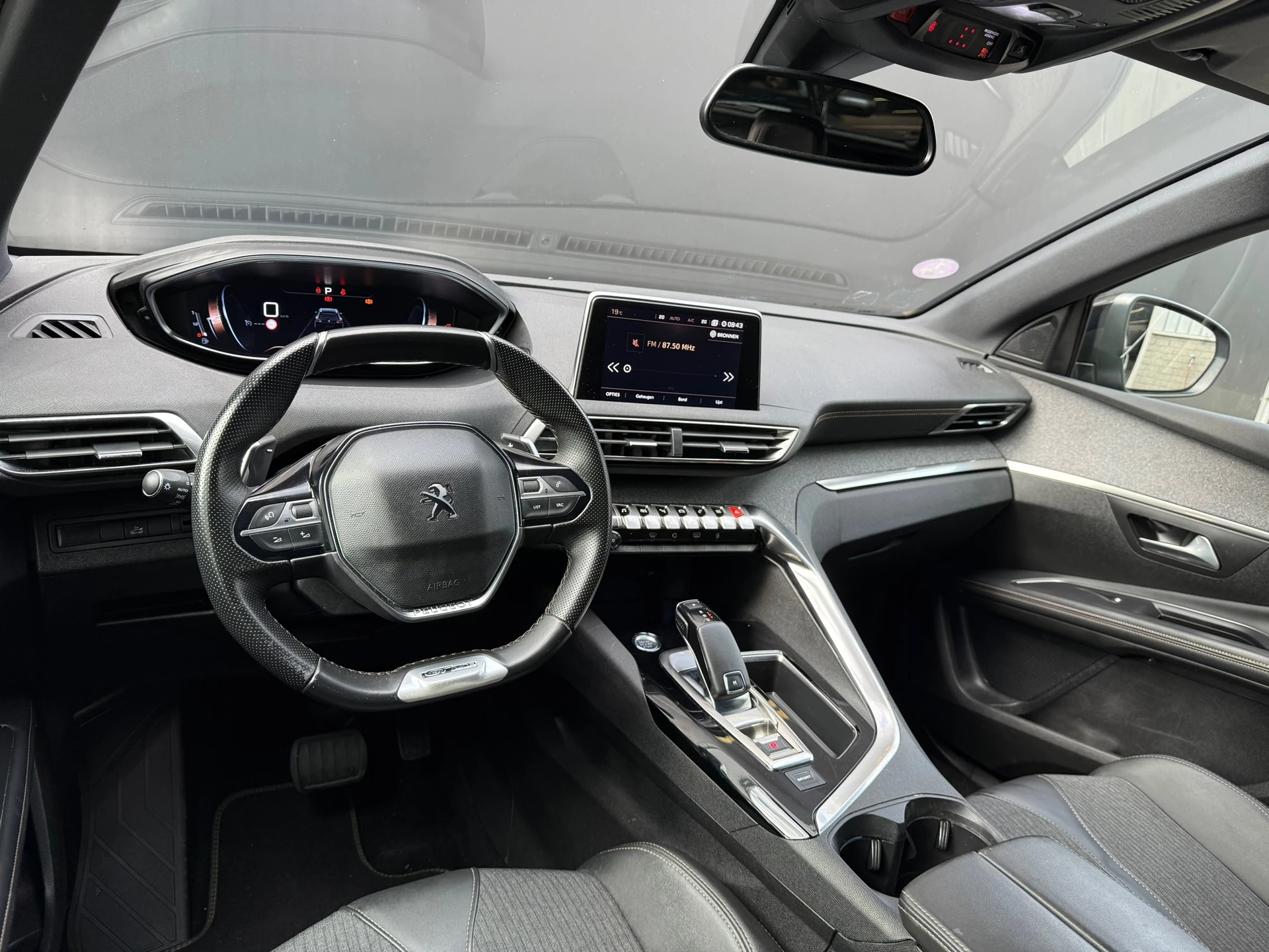 Hoofdafbeelding Peugeot 5008