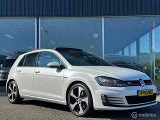 Volkswagen Golf 2.0 TSI GTI Performance