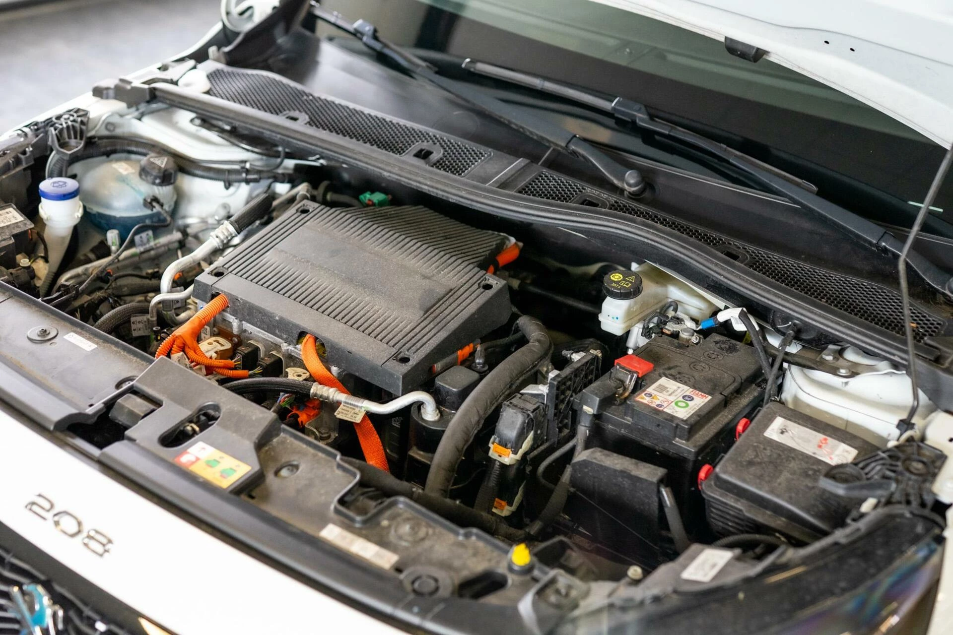 Hoofdafbeelding Peugeot e-208
