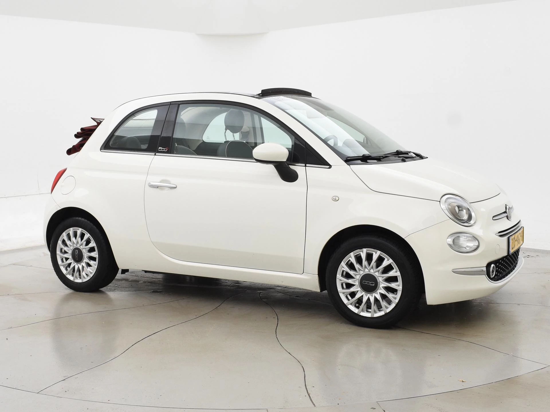 Hoofdafbeelding Fiat 500C