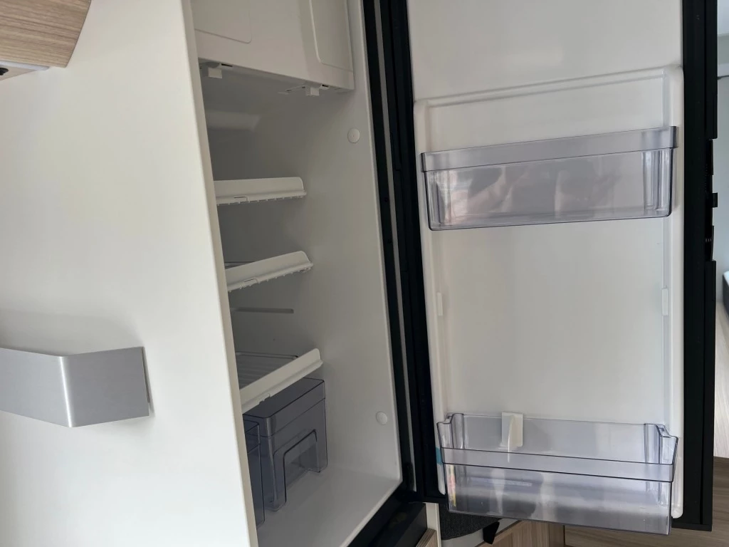 Hoofdafbeelding Adria Twin Axess 640 Sl