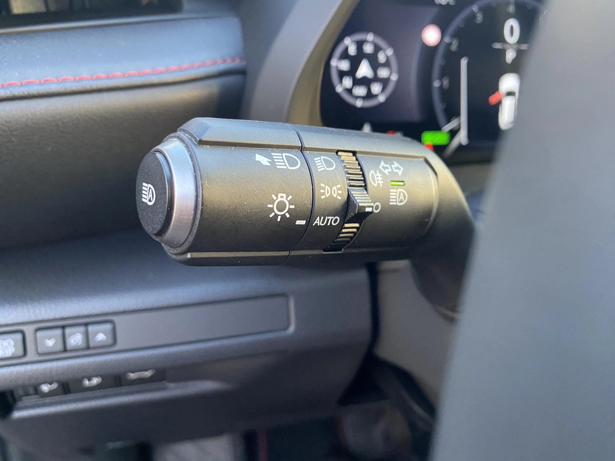 Hoofdafbeelding Lexus LBX