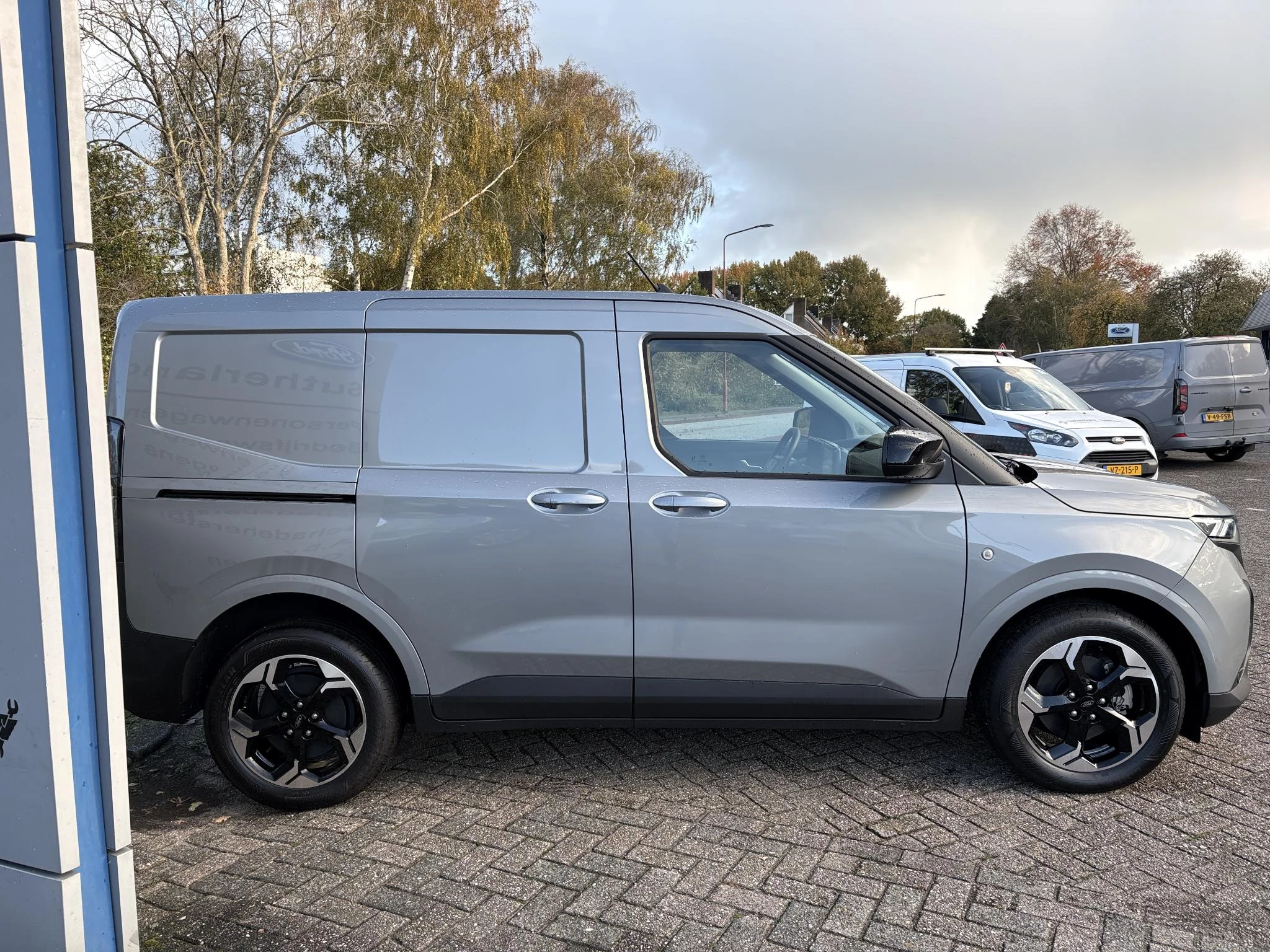 Hoofdafbeelding Ford Transit Courier