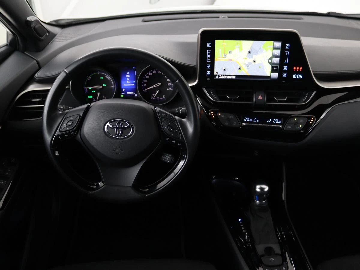 Hoofdafbeelding Toyota C-HR