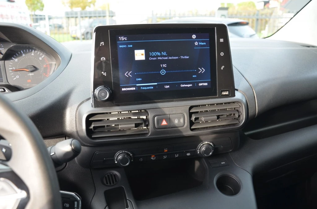 Hoofdafbeelding Peugeot Partner