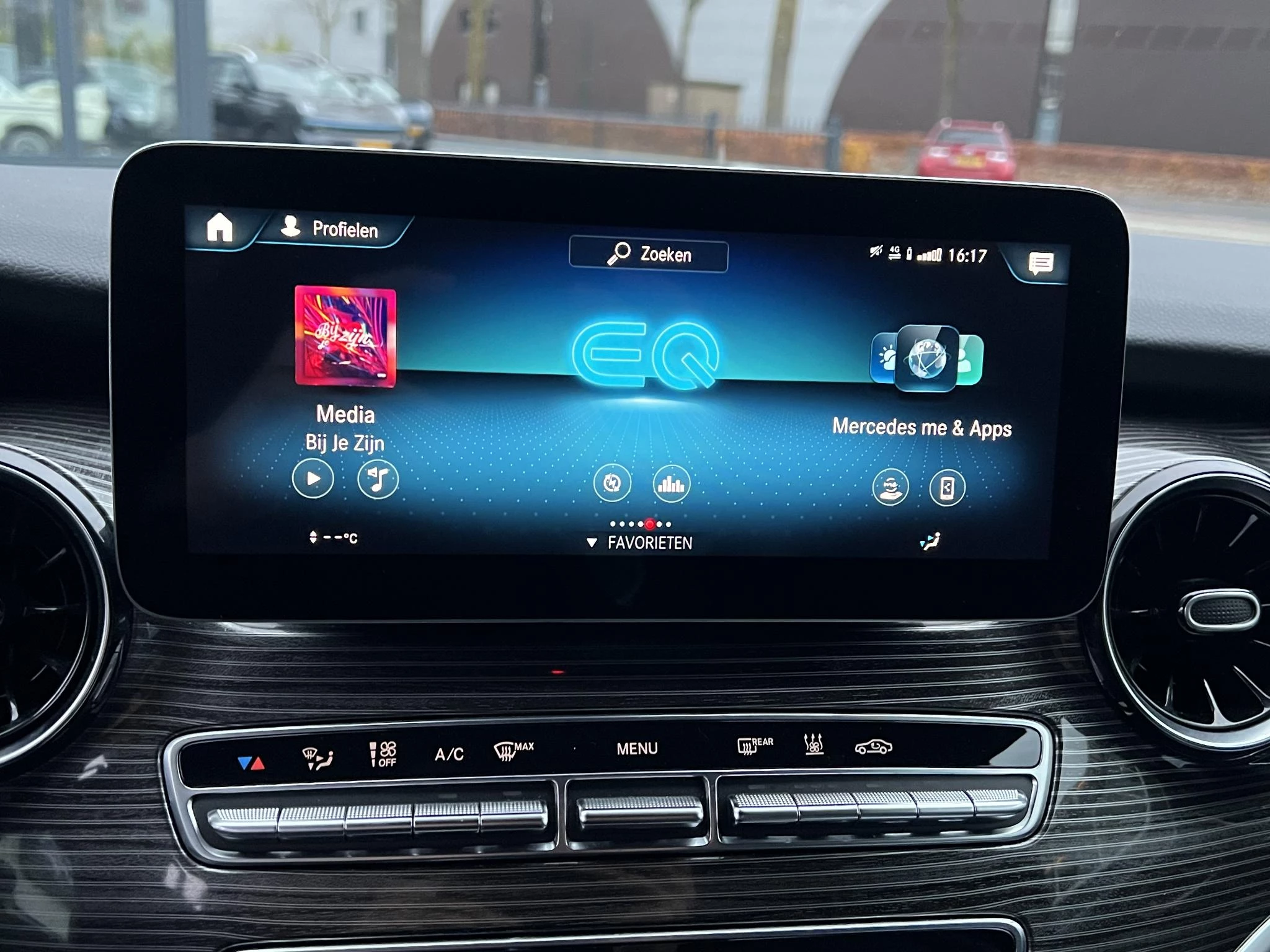 Hoofdafbeelding Mercedes-Benz EQV