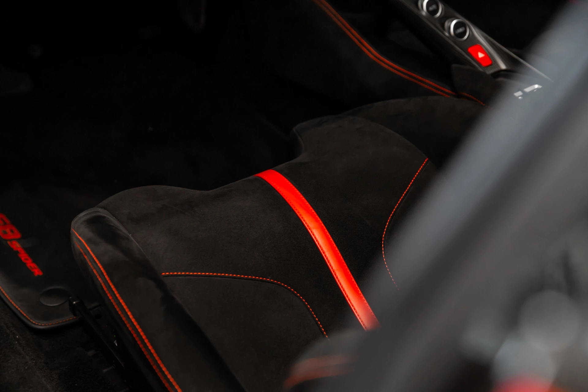 Hoofdafbeelding Ferrari F8 Spider