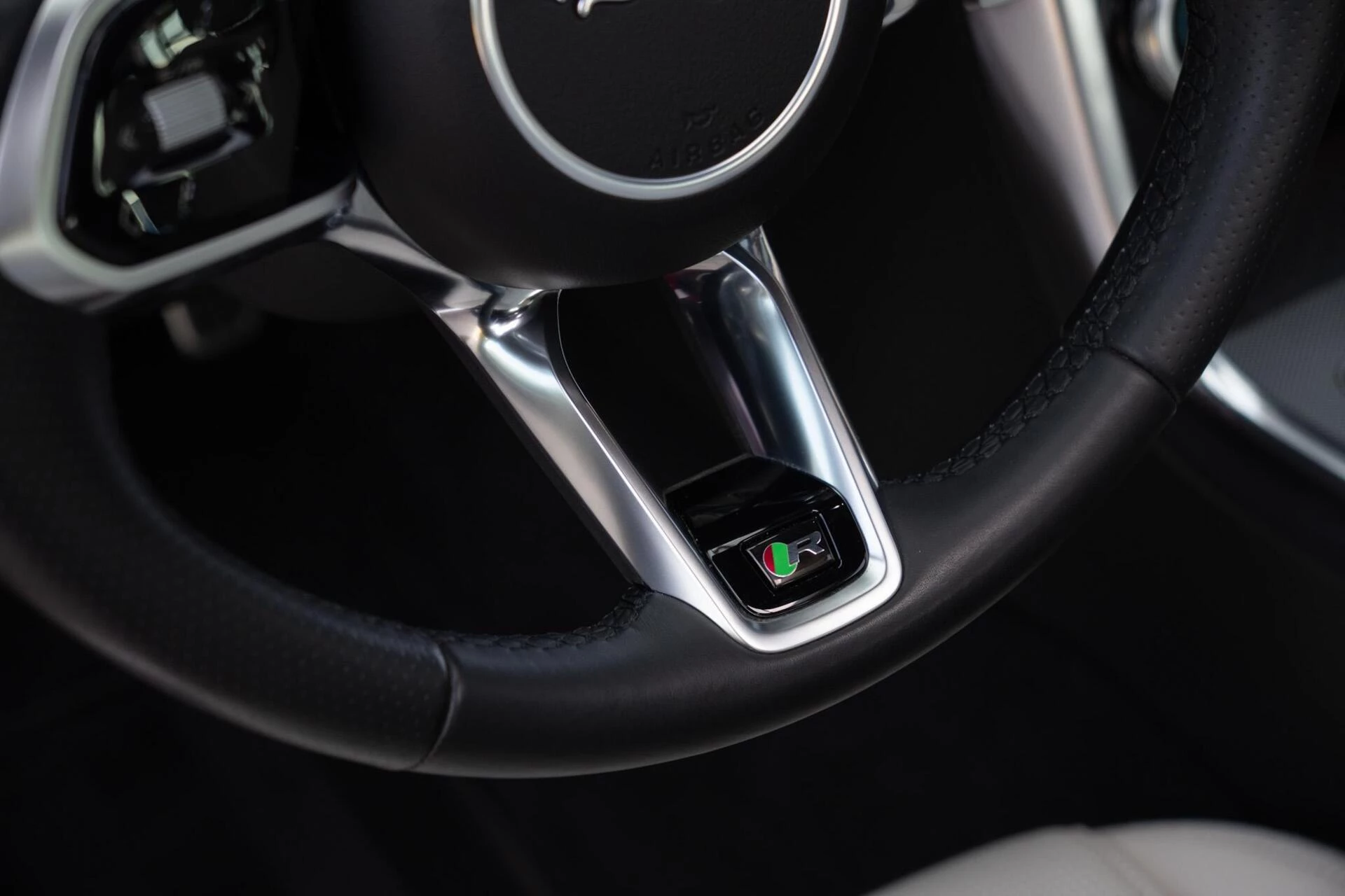 Hoofdafbeelding Jaguar XE