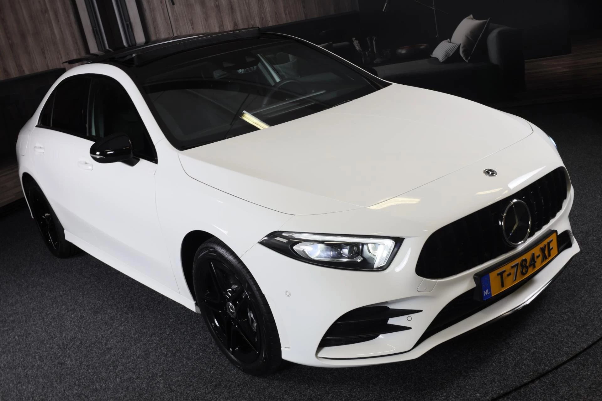 Hoofdafbeelding Mercedes-Benz A-Klasse