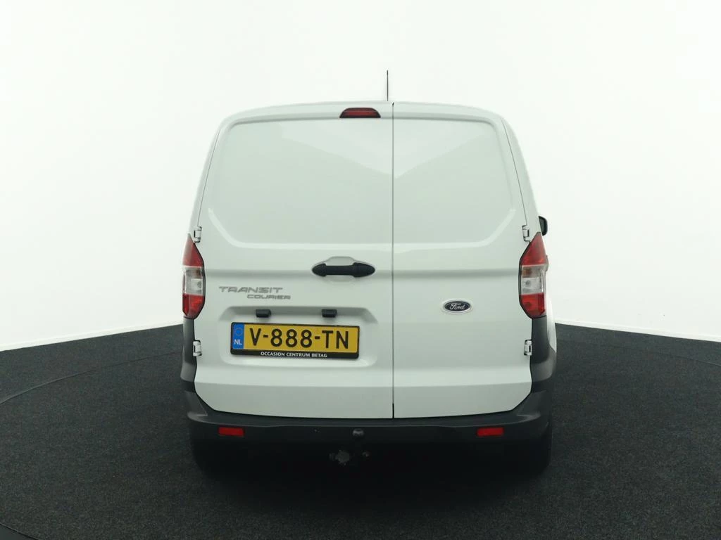 Hoofdafbeelding Ford Transit Courier