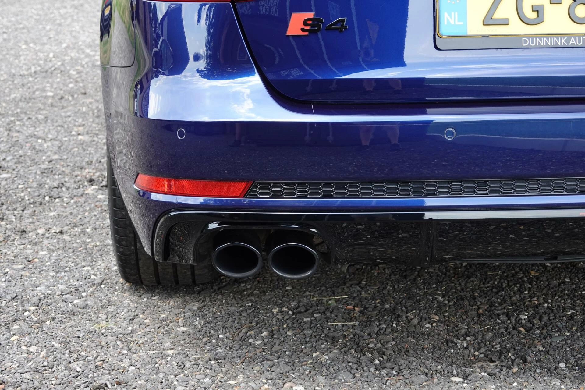 Hoofdafbeelding Audi S4