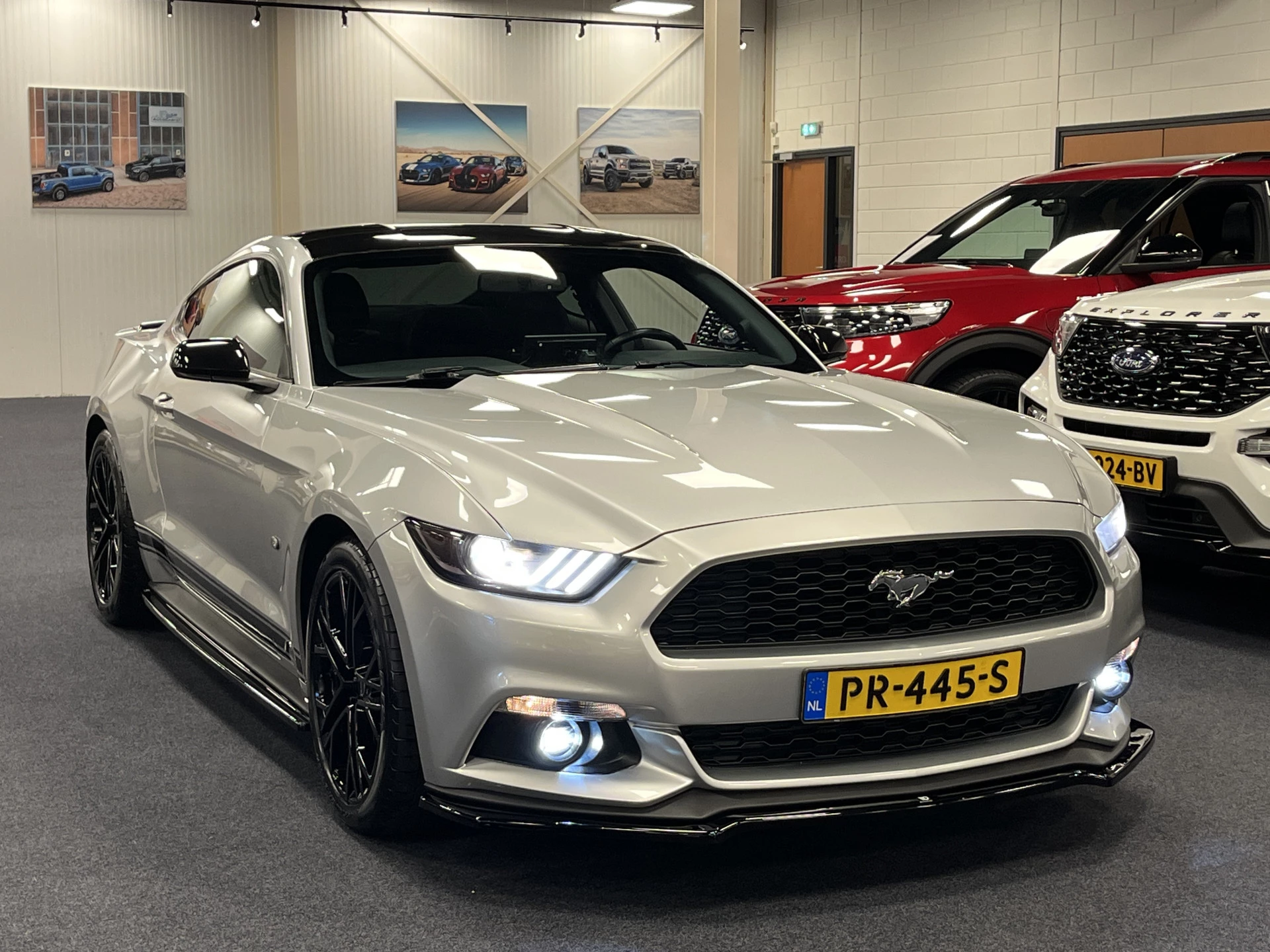 Hoofdafbeelding Ford Mustang
