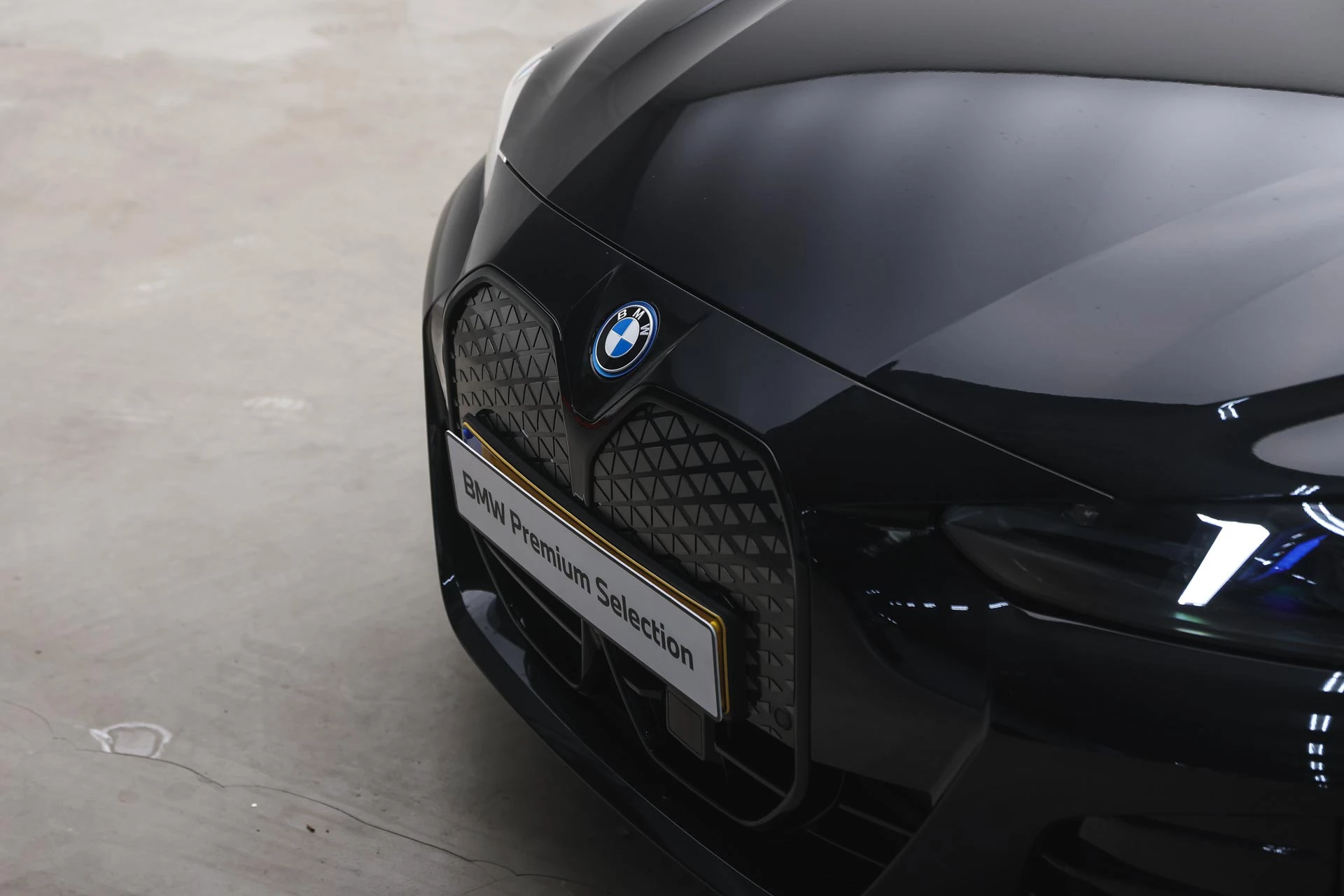 Hoofdafbeelding BMW i4