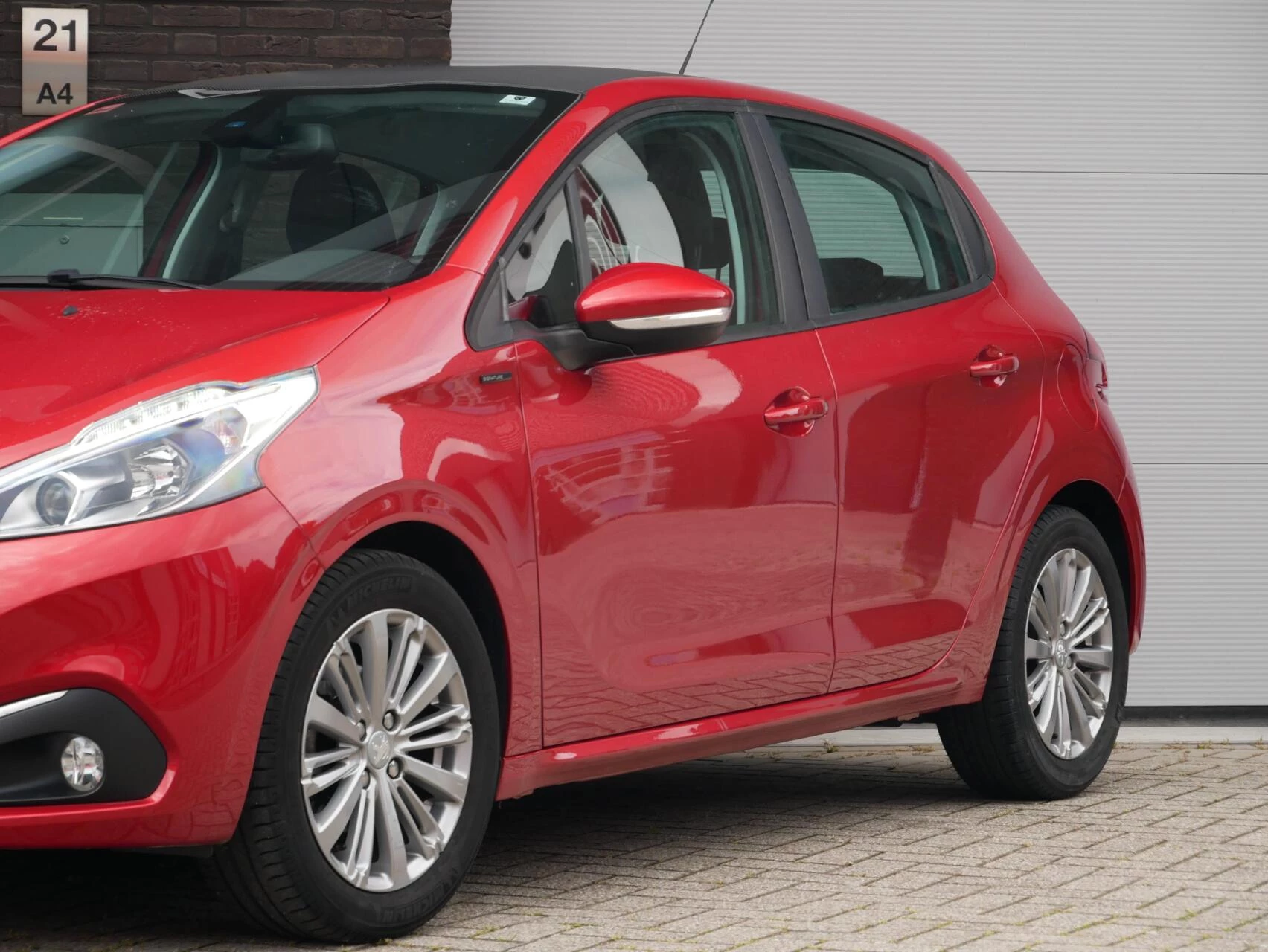 Hoofdafbeelding Peugeot 208
