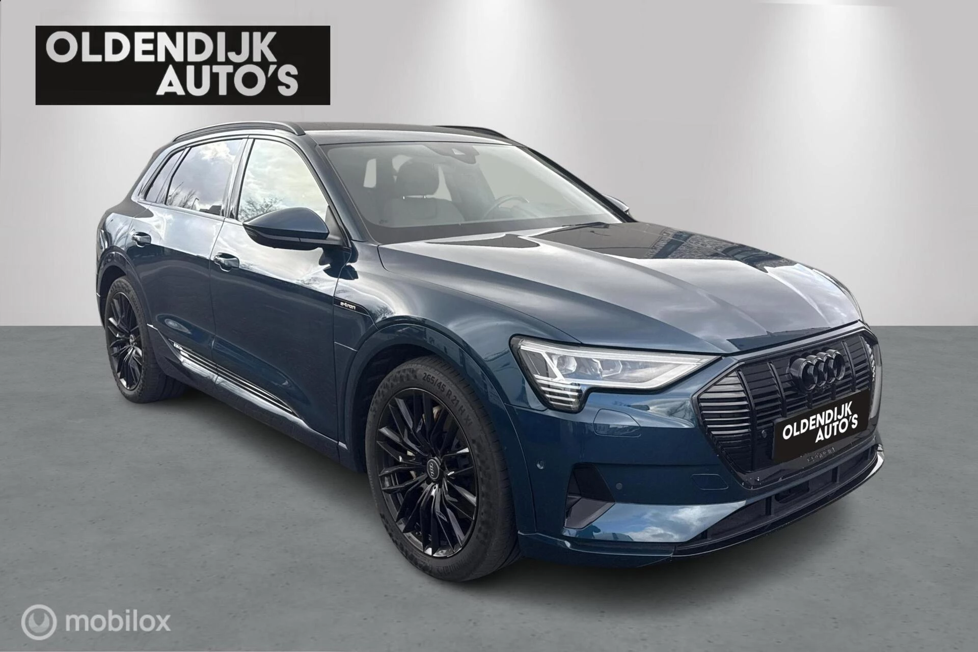 Hoofdafbeelding Audi e-tron