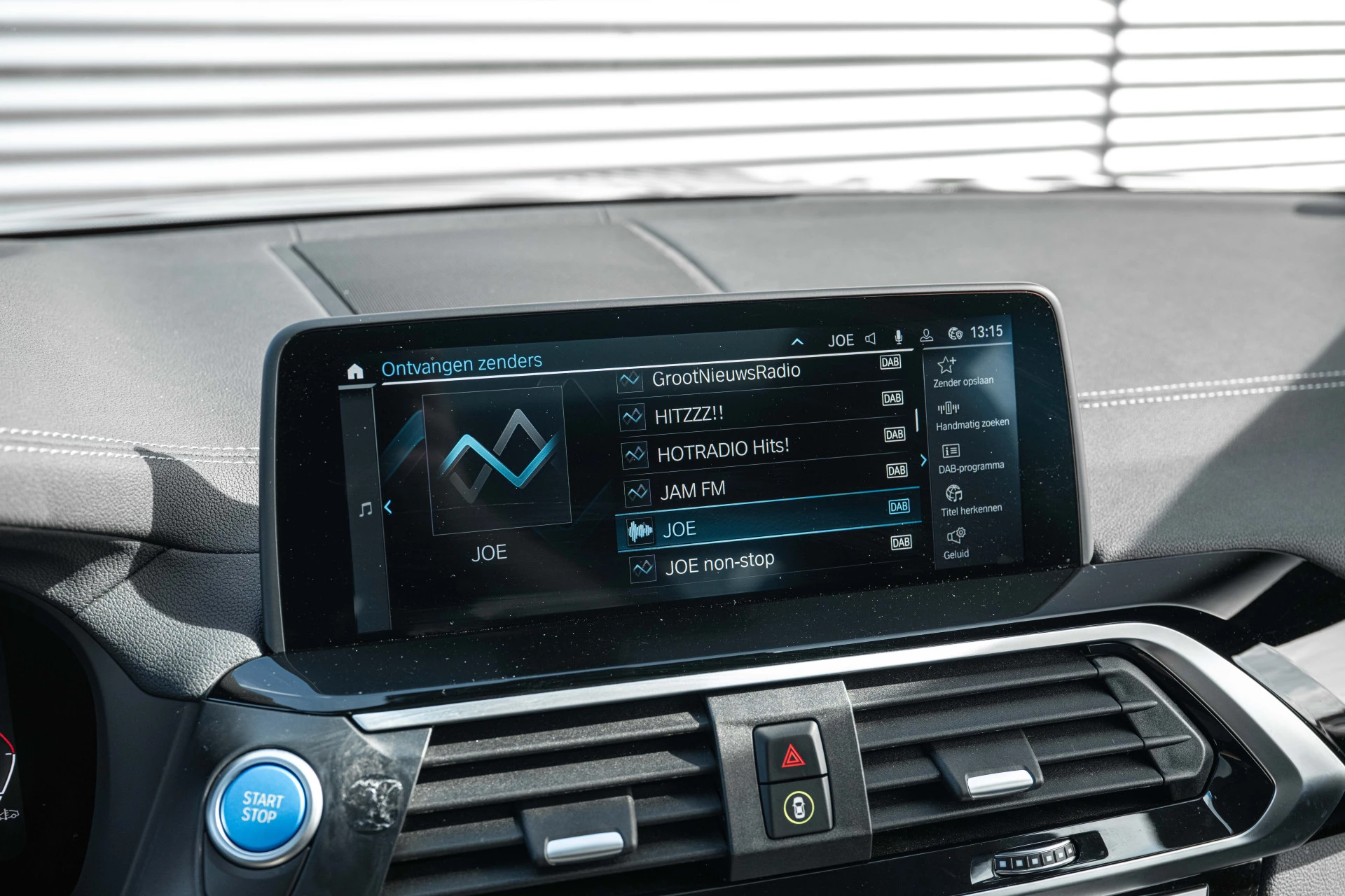 Hoofdafbeelding BMW iX3