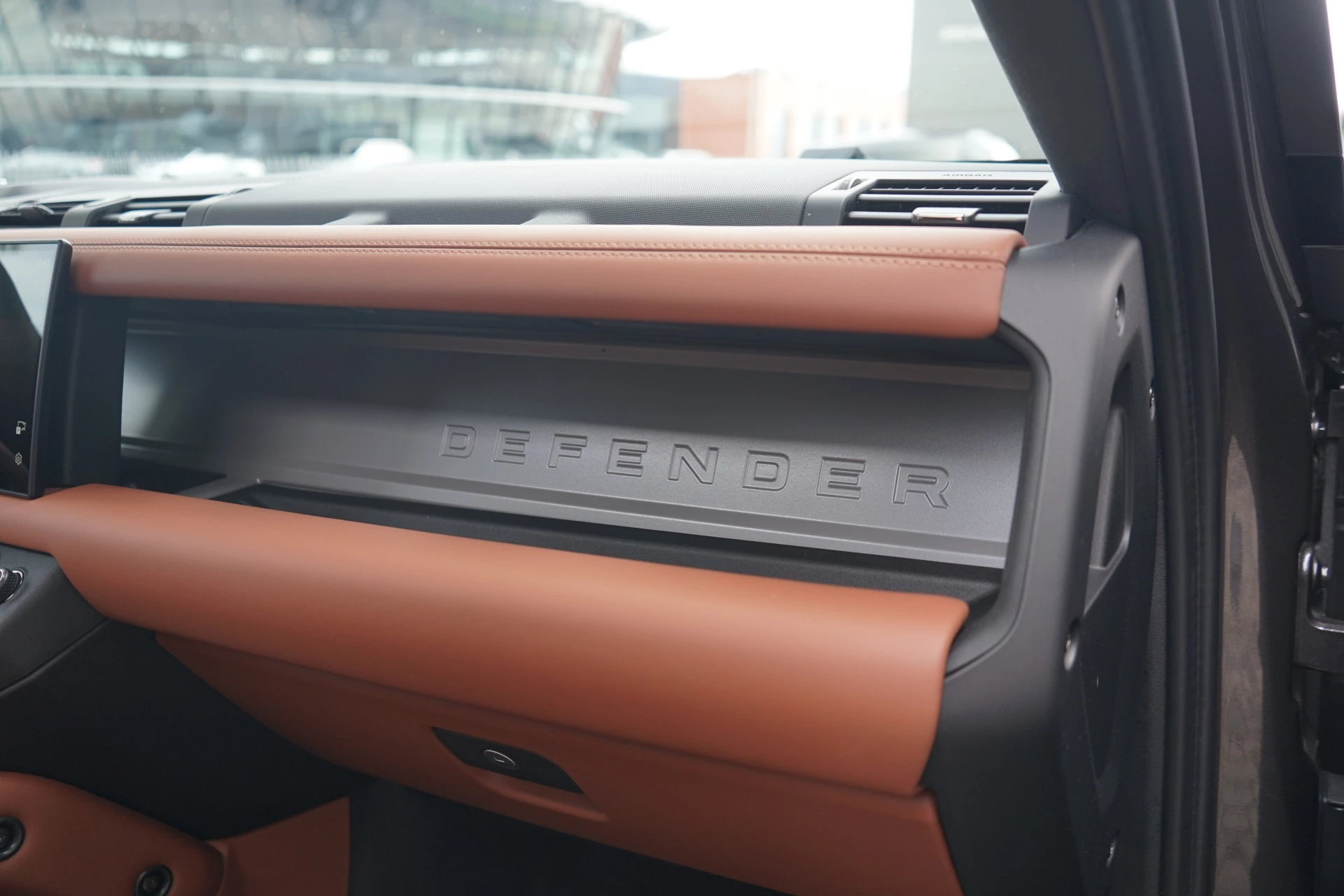 Hoofdafbeelding Land Rover Defender