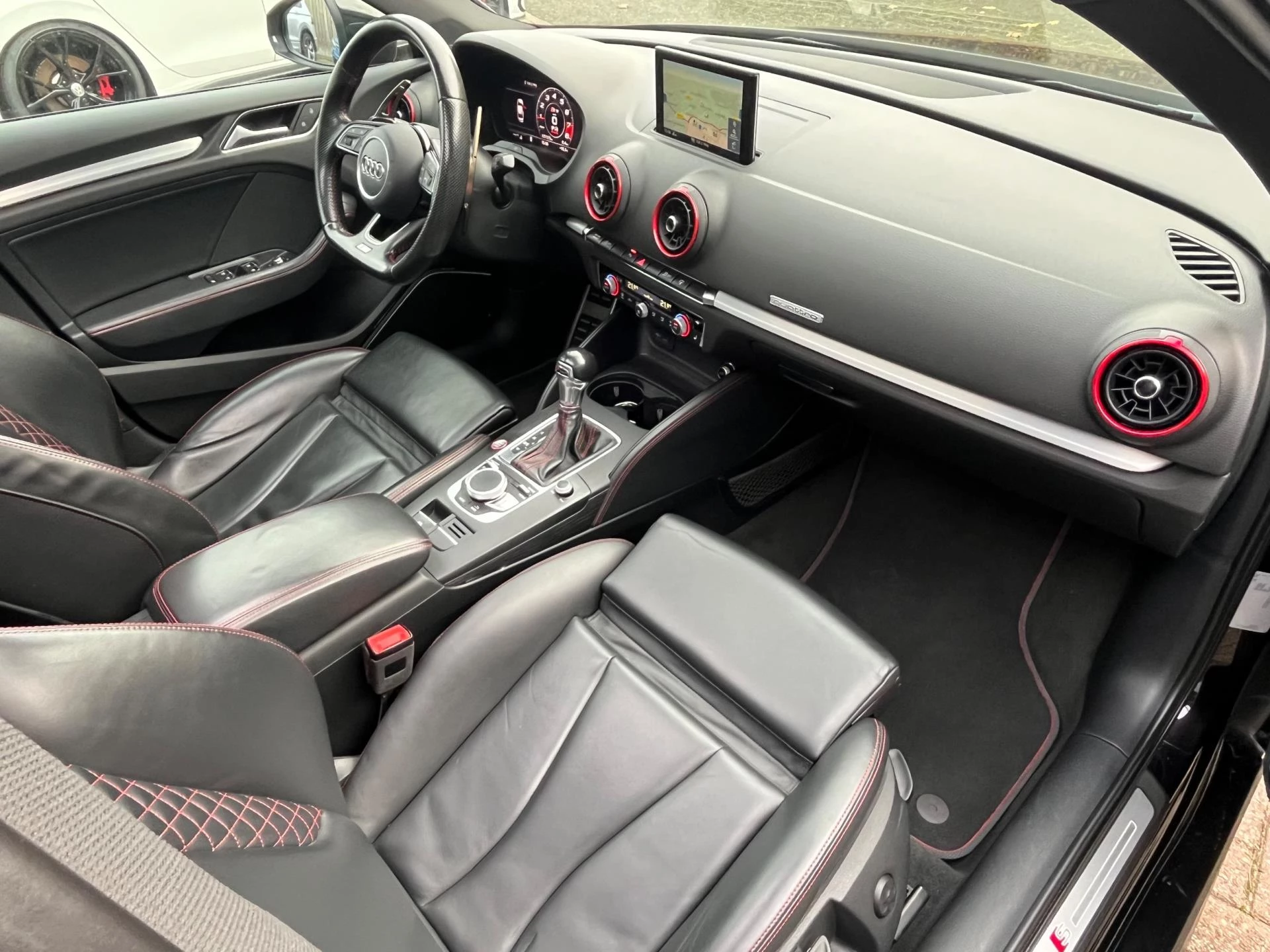 Hoofdafbeelding Audi S3