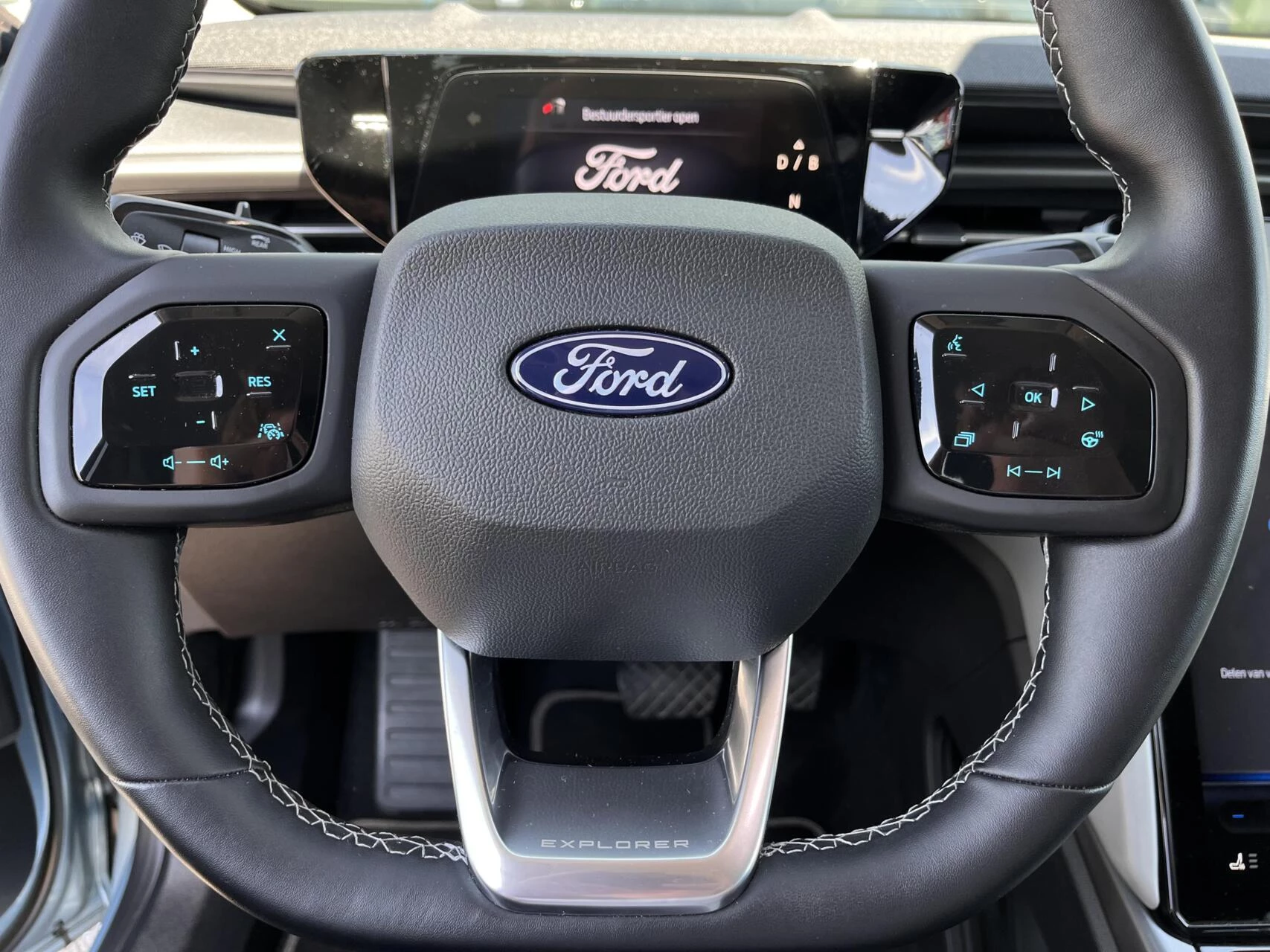 Hoofdafbeelding Ford Explorer