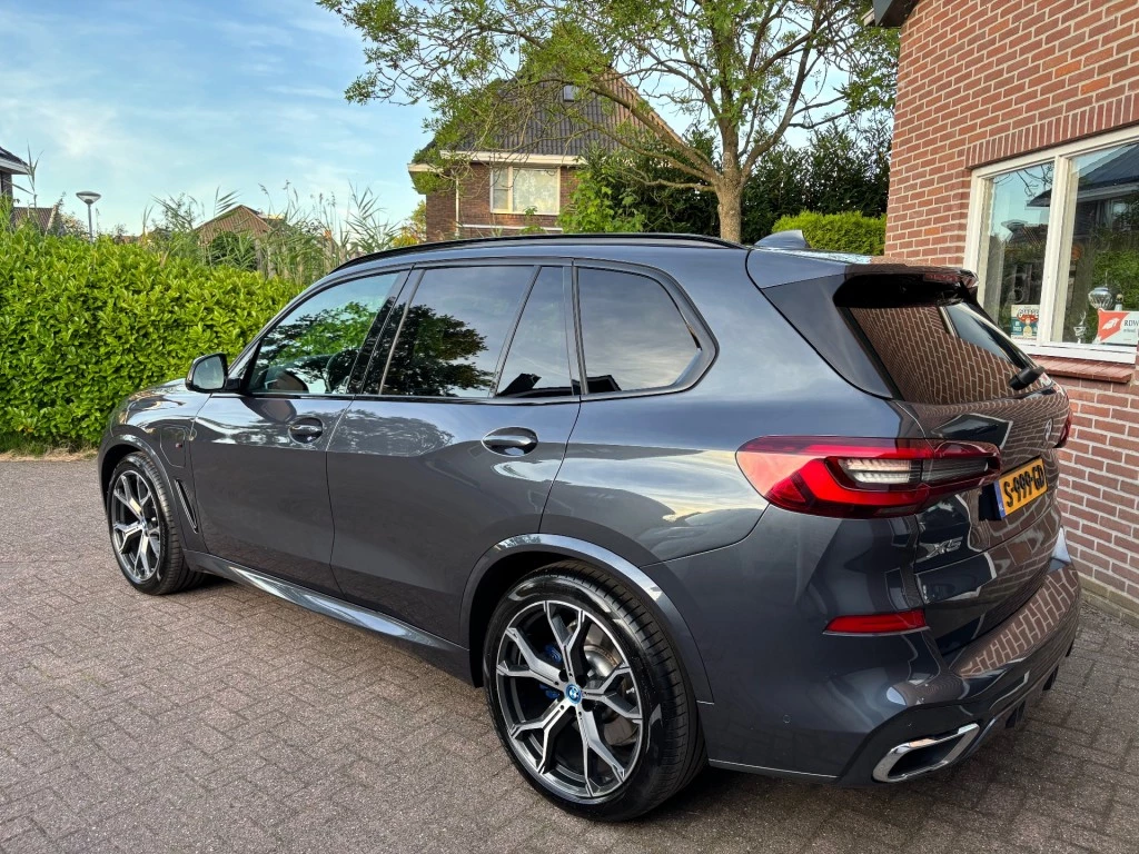 Hoofdafbeelding BMW X5