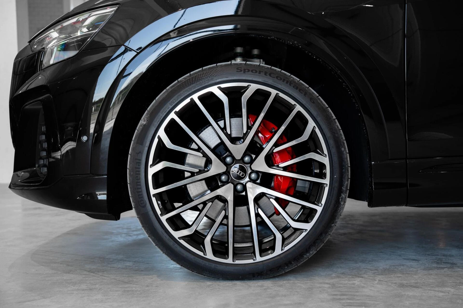 Hoofdafbeelding Audi Q8