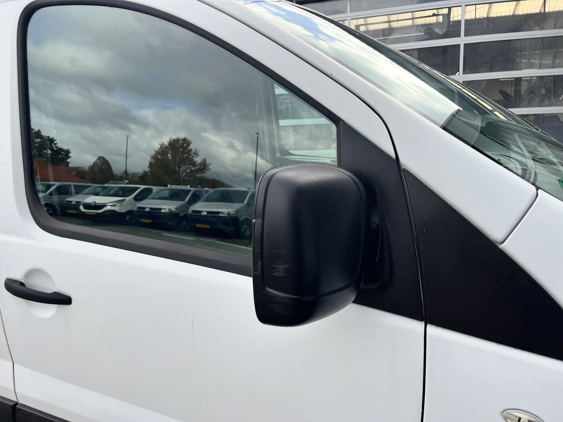 Hoofdafbeelding Peugeot Expert