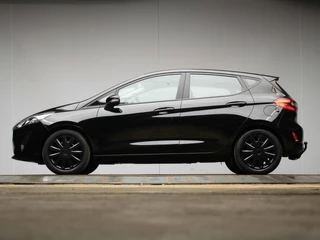 Ford Fiesta 1.1 Sport (APPLE CARPLAY,NAVI,CRUISE,BLACK EDITION,TREKHAAK,DAB,LED,SPORTSTOELEN,NETTE STAAT)
