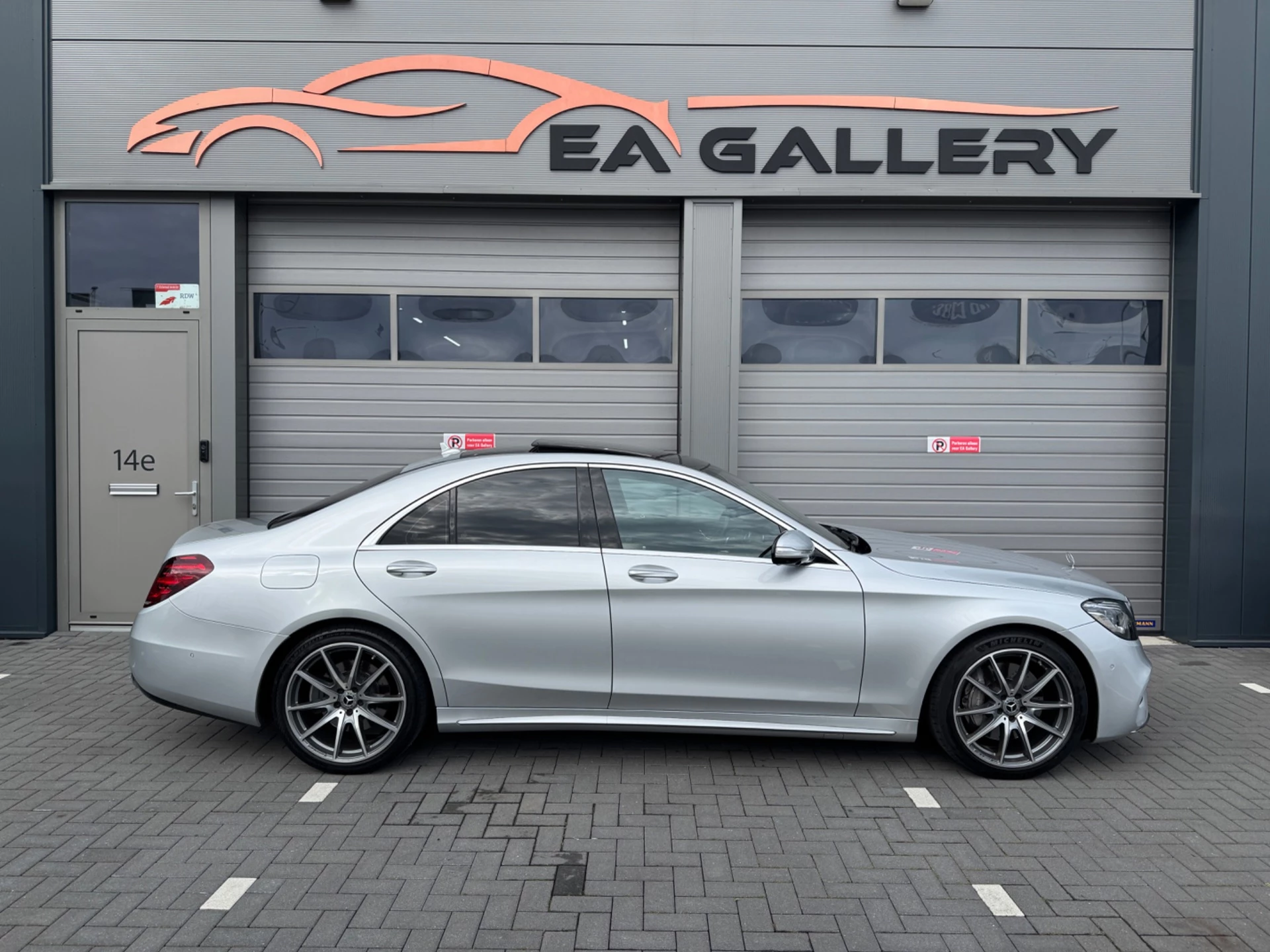 Hoofdafbeelding Mercedes-Benz S-Klasse