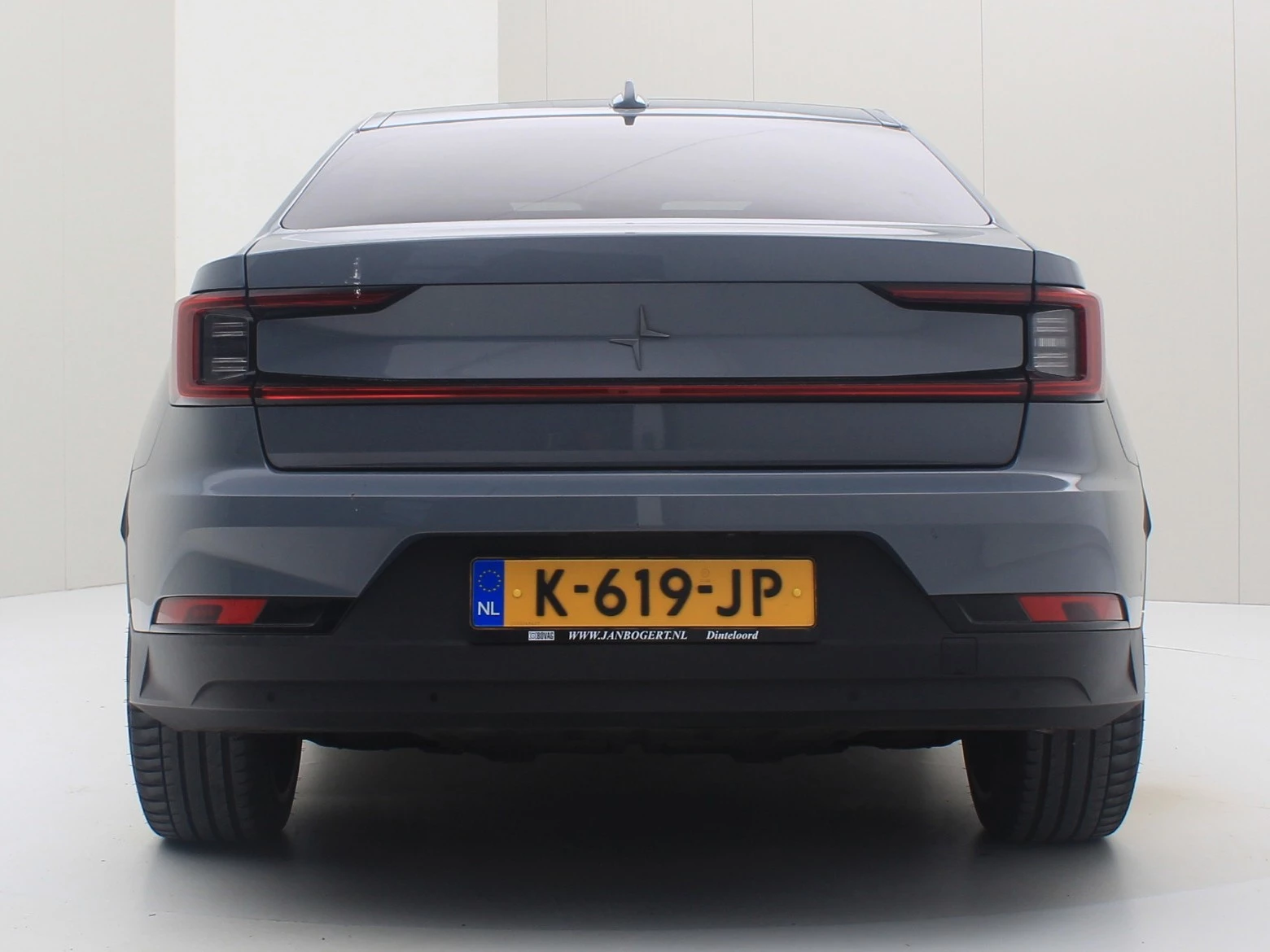 Hoofdafbeelding Polestar 2