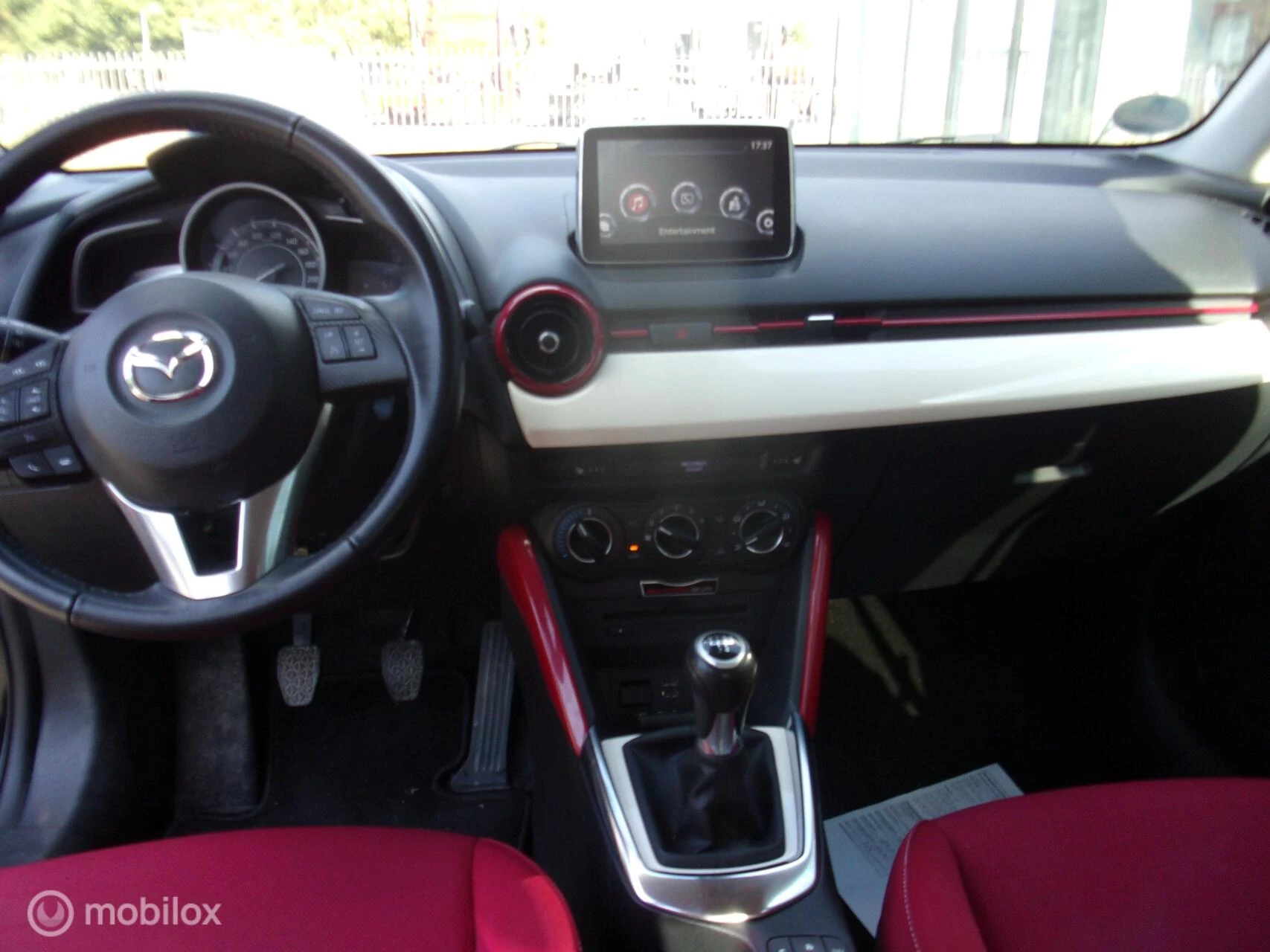 Hoofdafbeelding Mazda 2