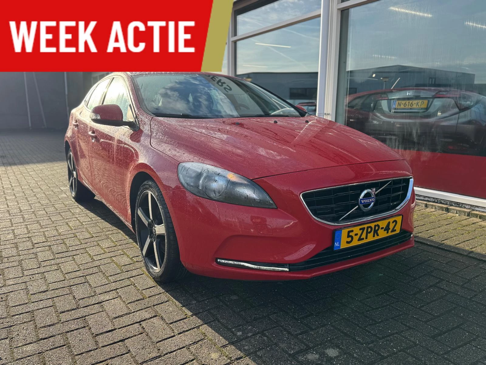 Hoofdafbeelding Volvo V40