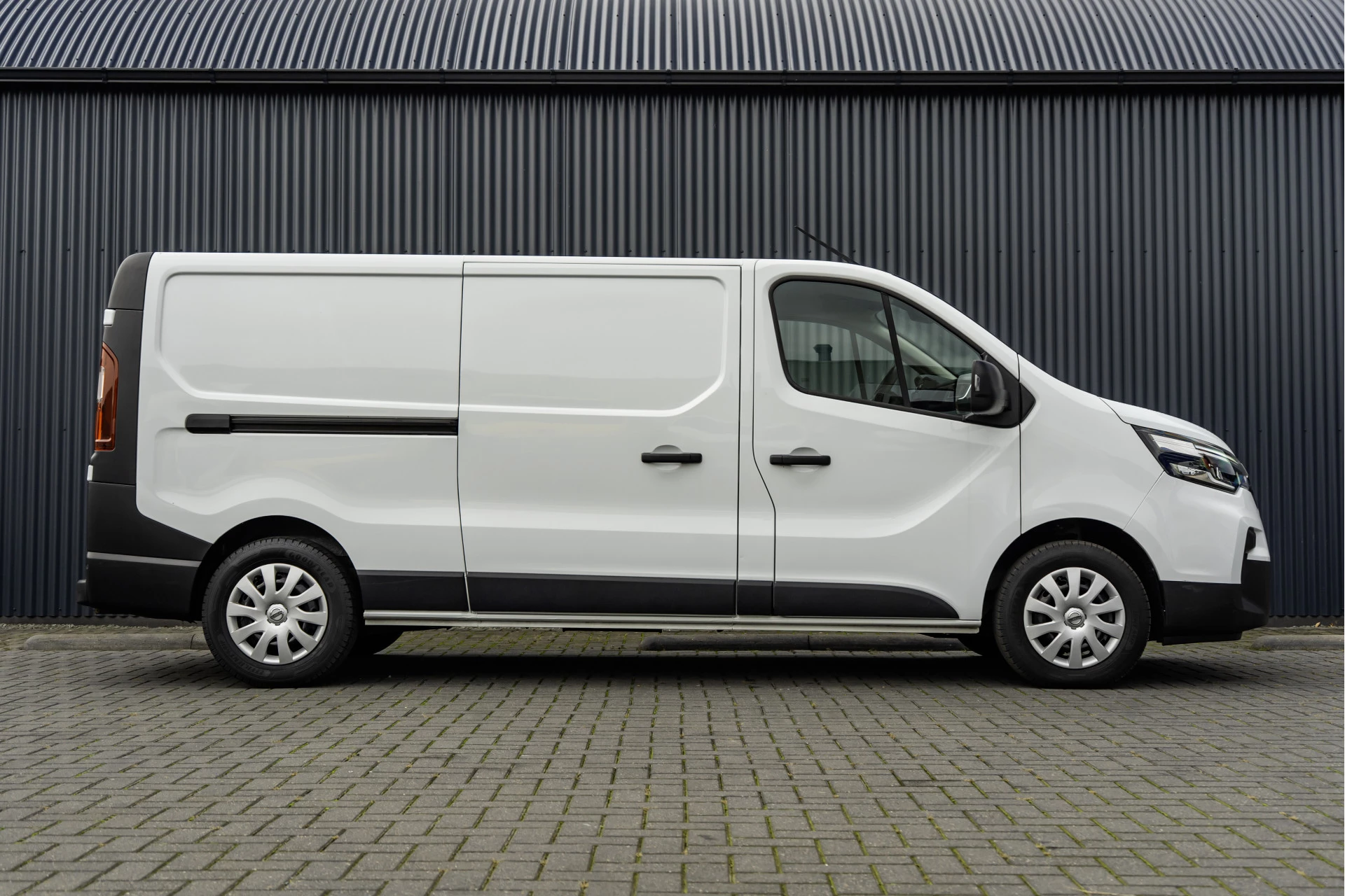 Hoofdafbeelding Nissan Primastar