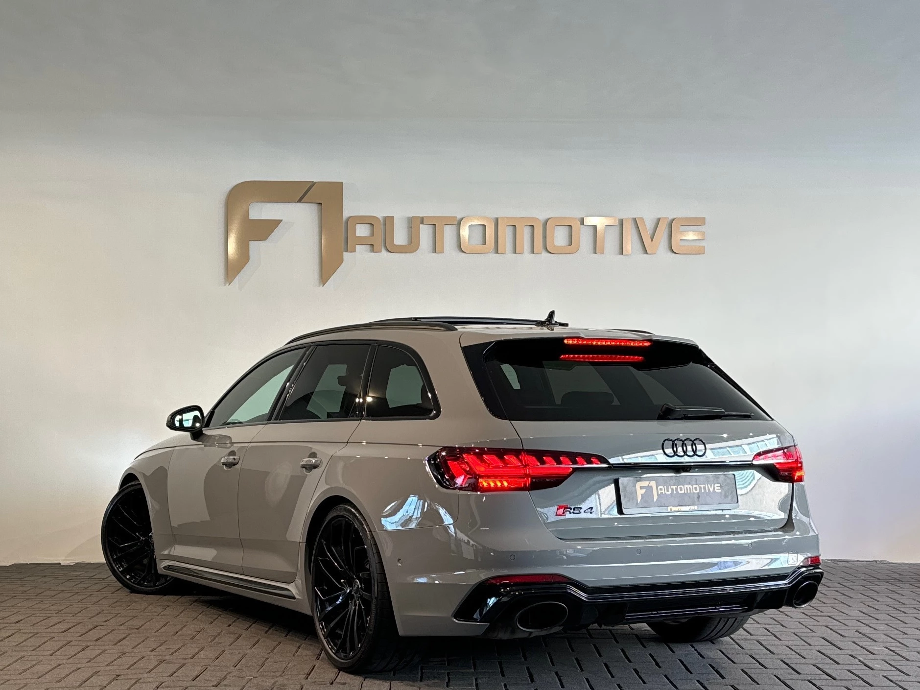 Hoofdafbeelding Audi RS4