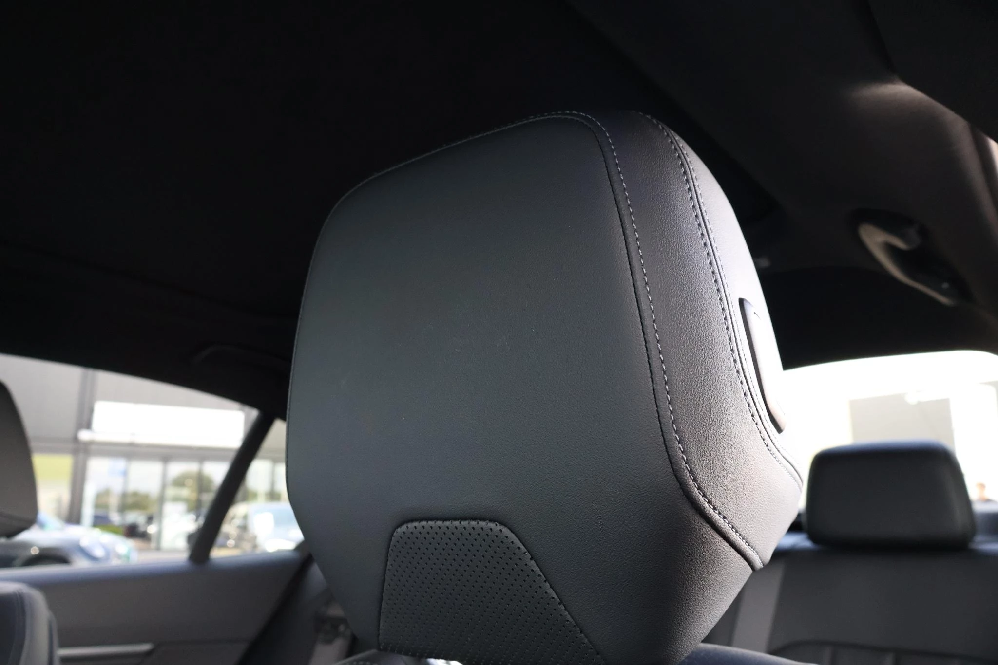 Hoofdafbeelding BMW i5